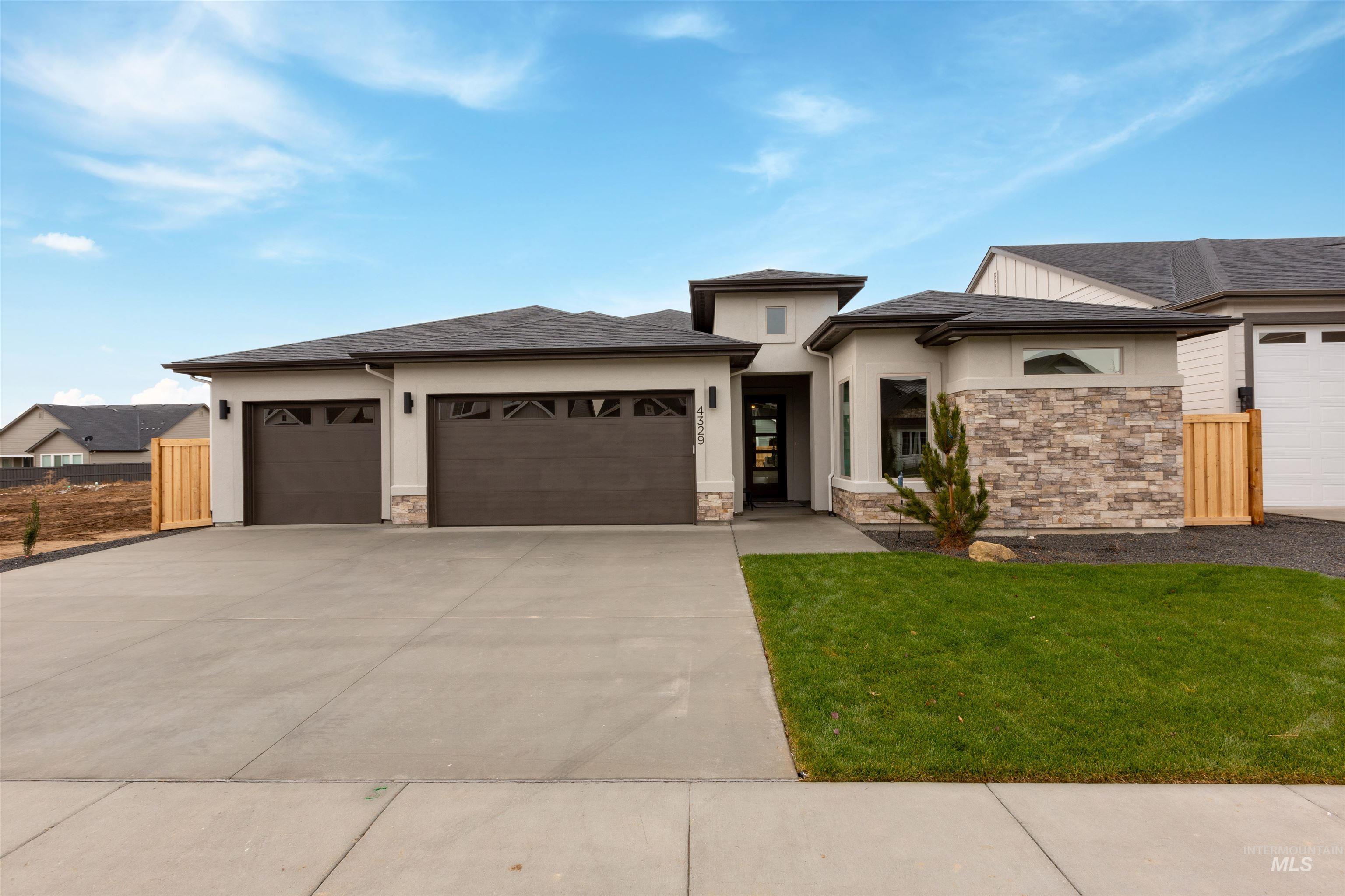 4329 N Madden Way Property Photo 1