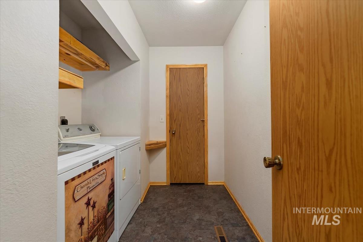 15 Crossbow Road Property Photo 20