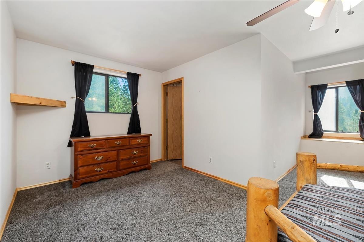15 Crossbow Road Property Photo 27
