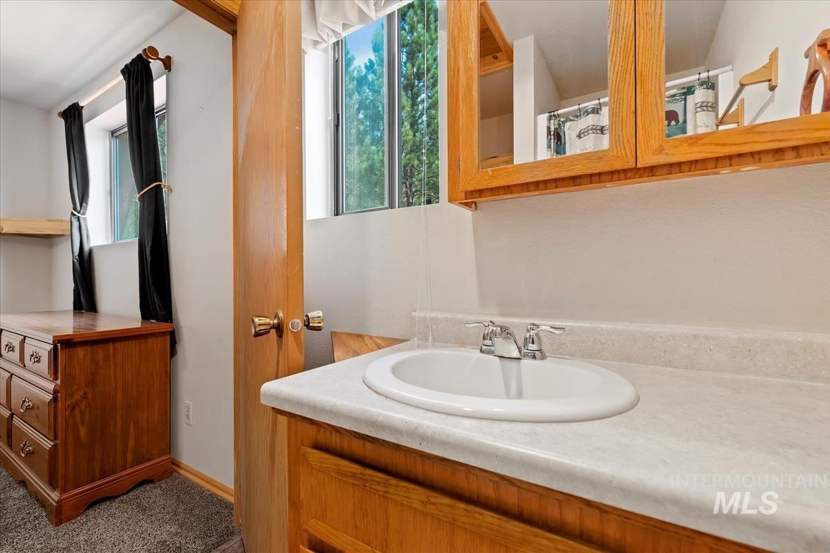 15 Crossbow Road Property Photo 28