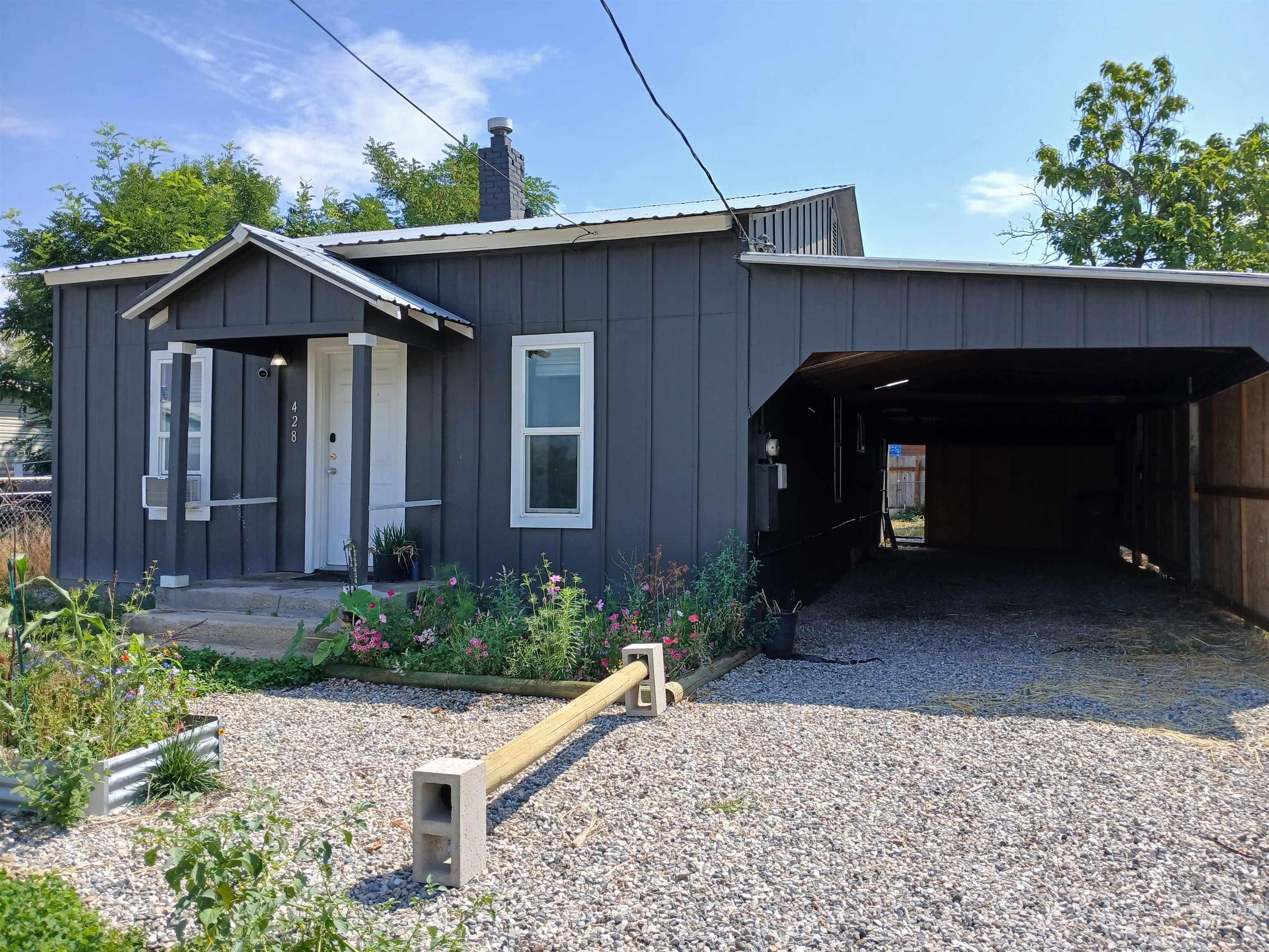 D & C Tract Real Estate Listings Main Image