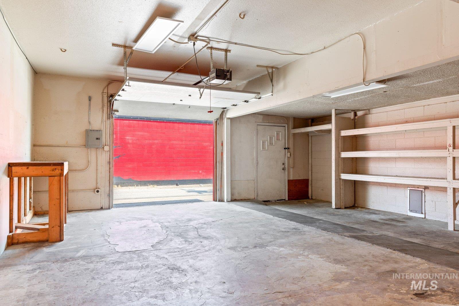 410 N Kimball Ave Property Photo 30
