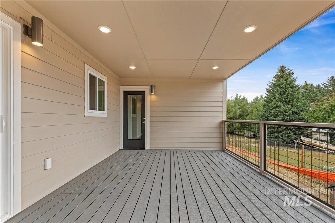 401 Antonette Cir Property Photo 23