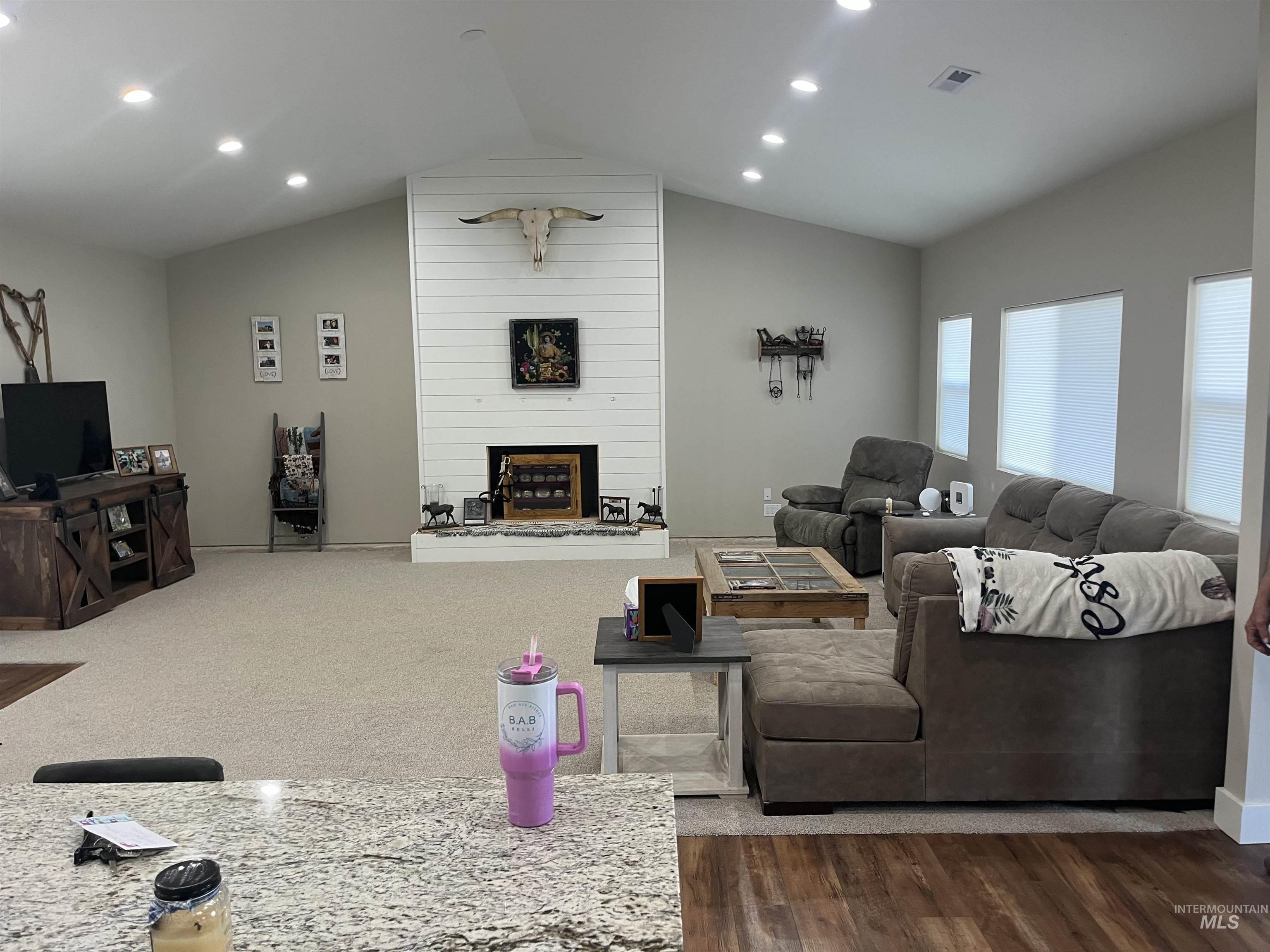 3851 N 1400 East Property Photo 3