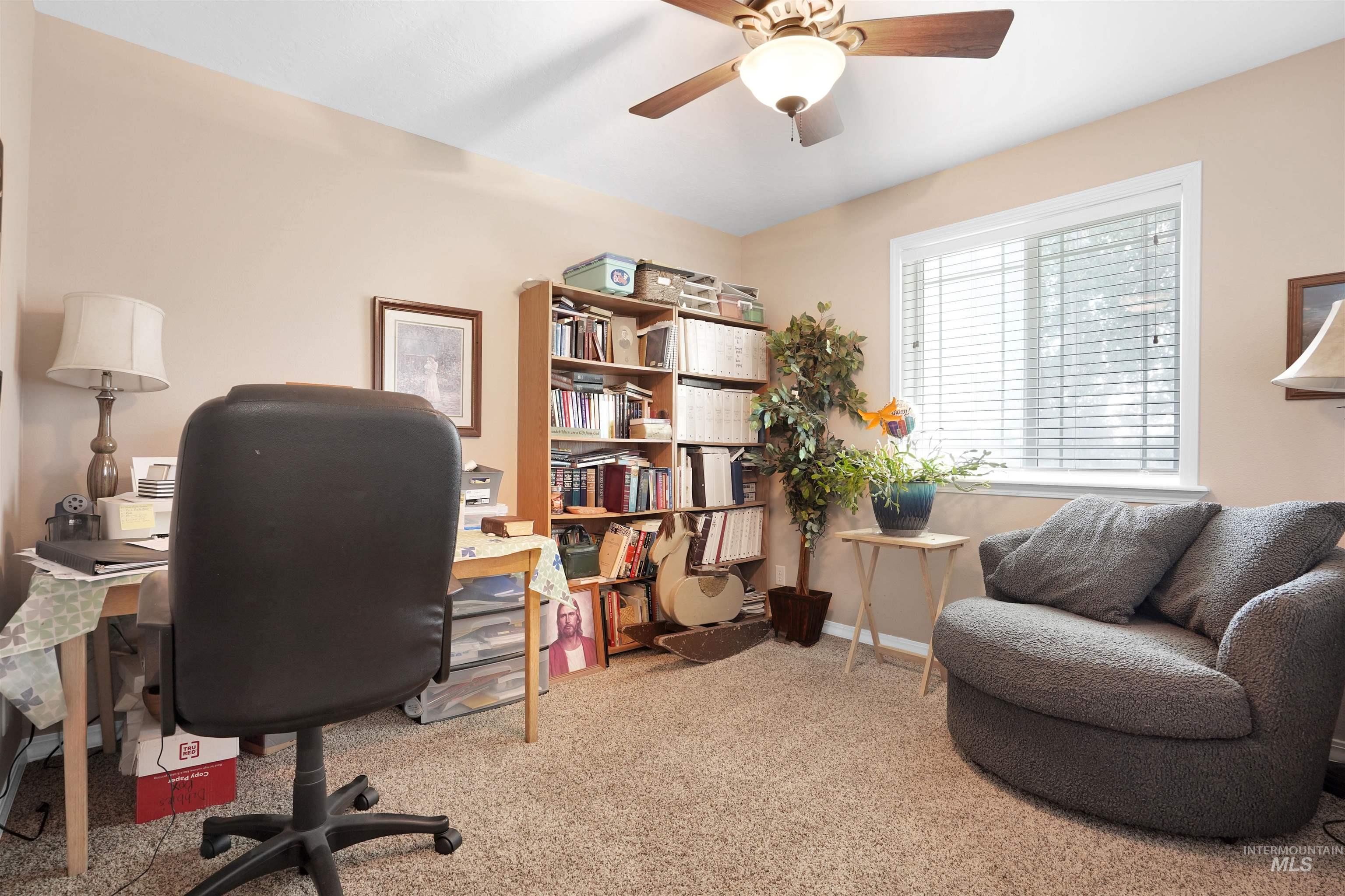 407 Page Circle Property Photo 11