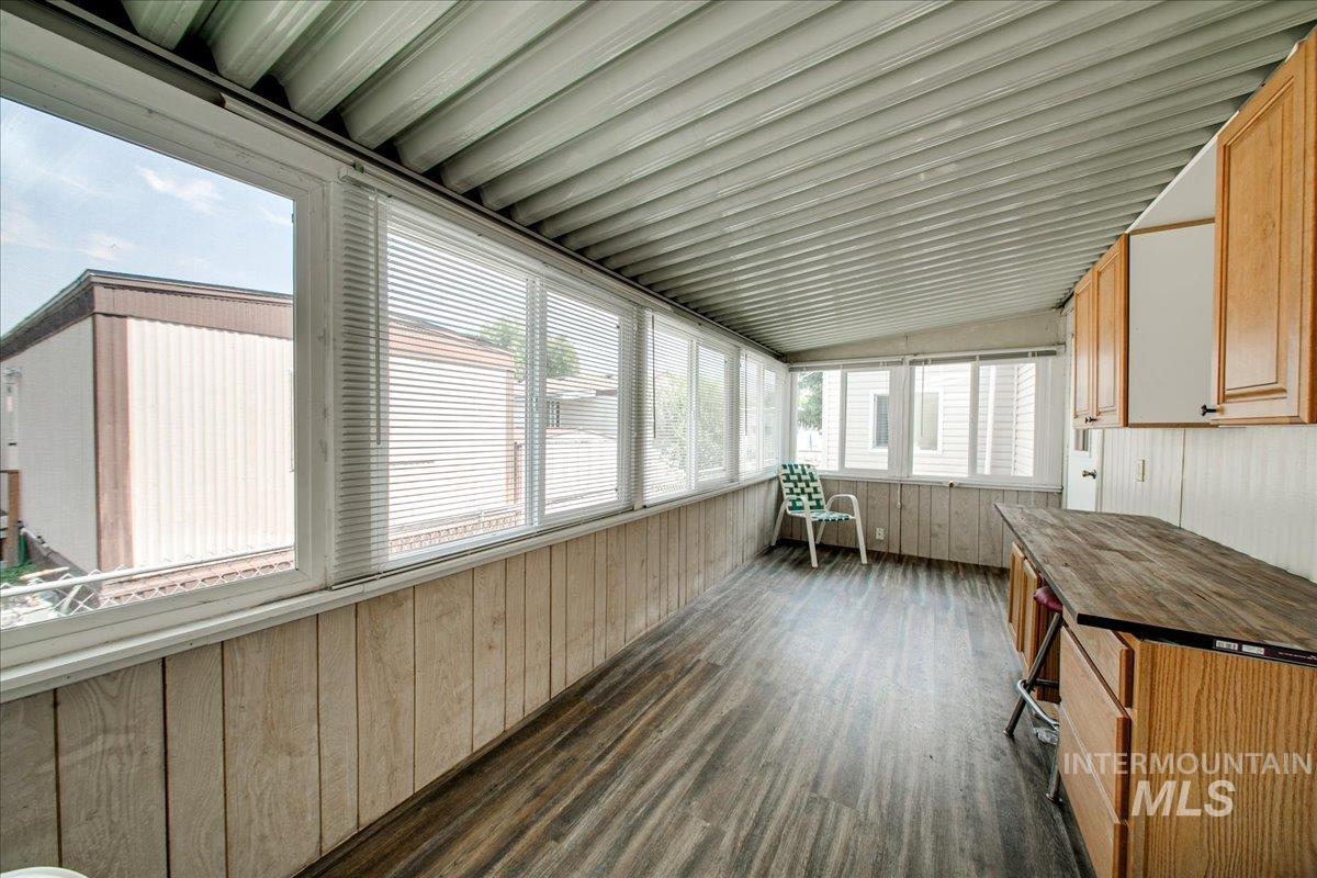 5381 N Glencrest Property Photo 24