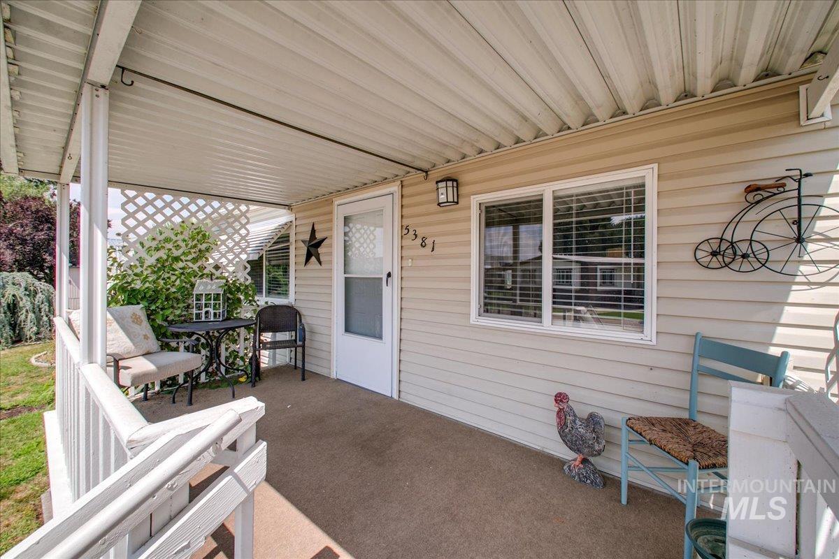 5381 N Glencrest Property Photo 29
