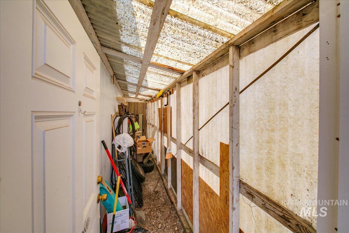 5381 N Glencrest Property Photo 35