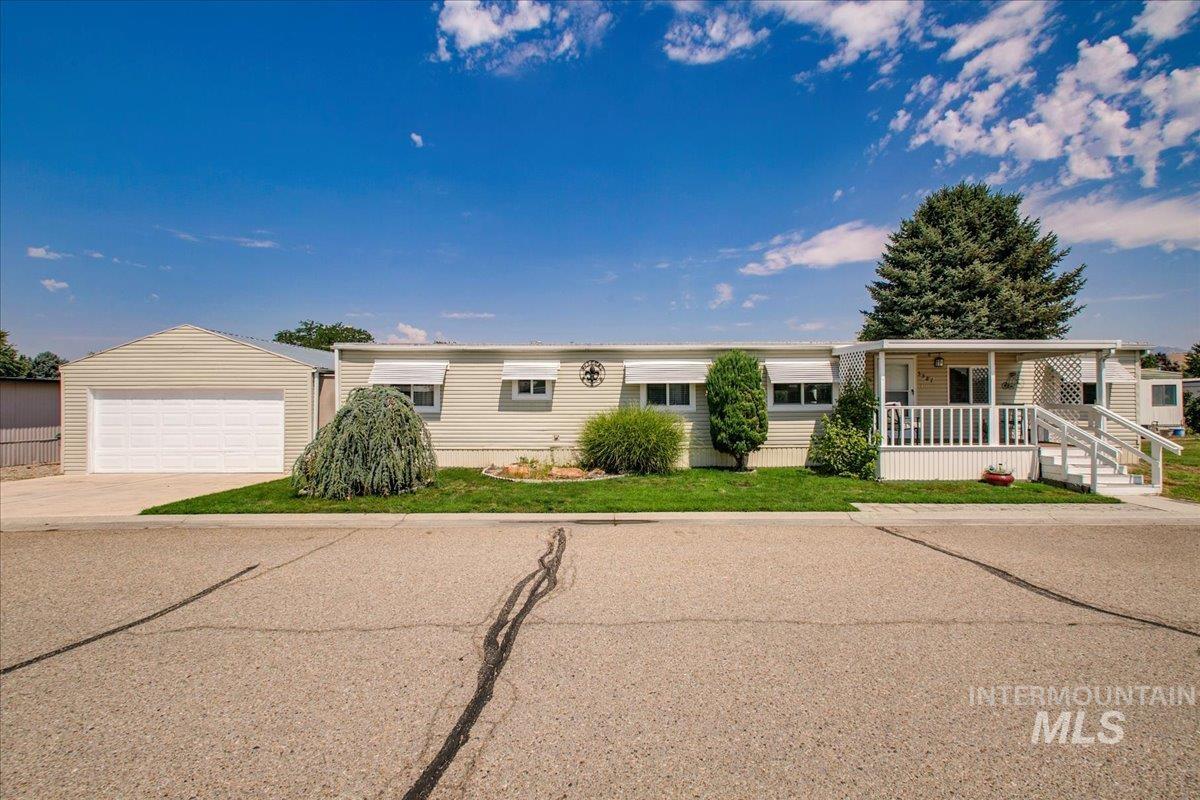 5381 N Glencrest Property Photo 38