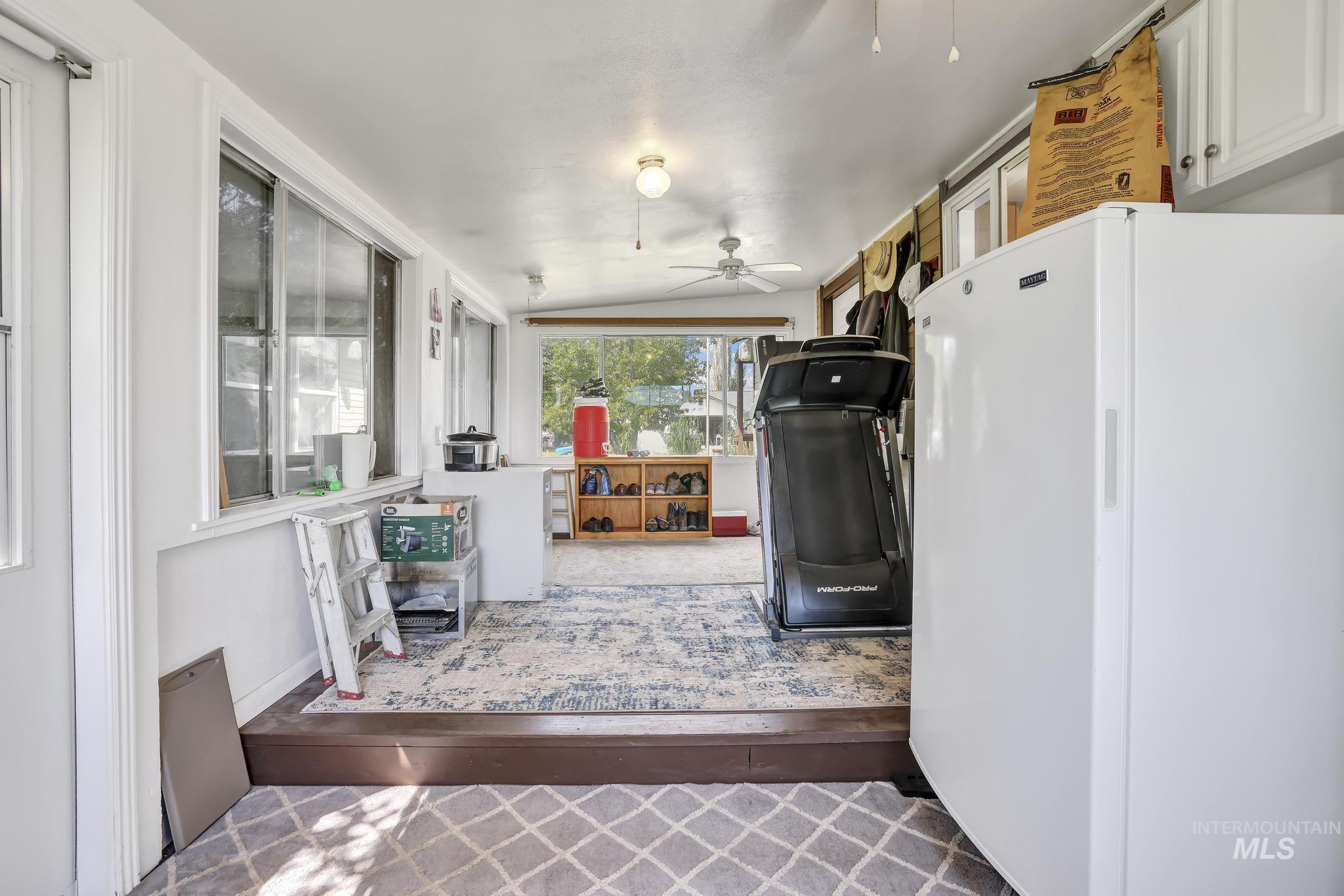 2736 E Northview Drive Property Photo 14