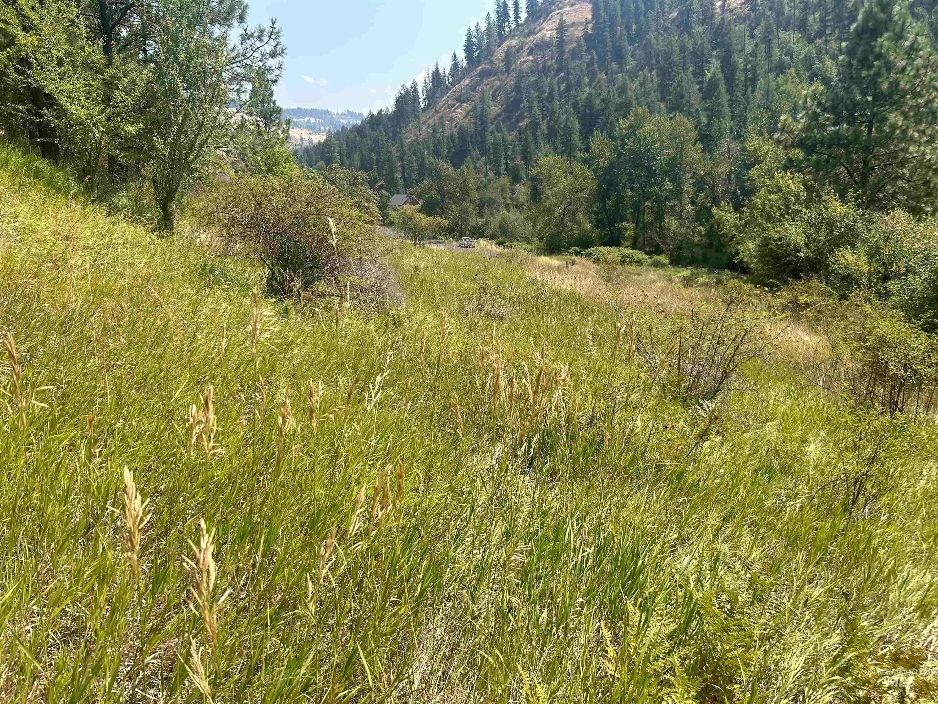 1068 Clearcreek Road Property Photo 17