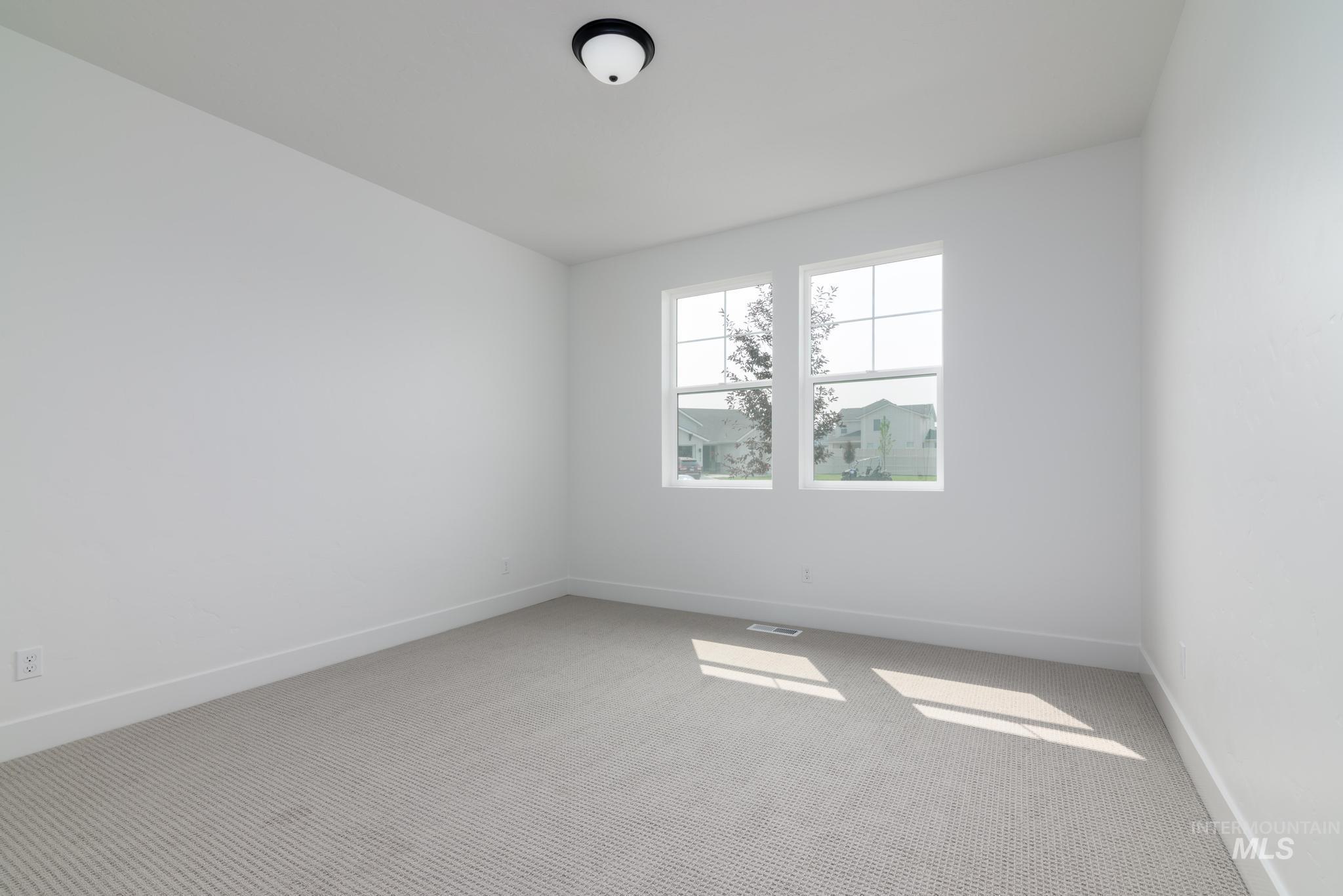 1800 W Blue Lightning St Property Photo 28