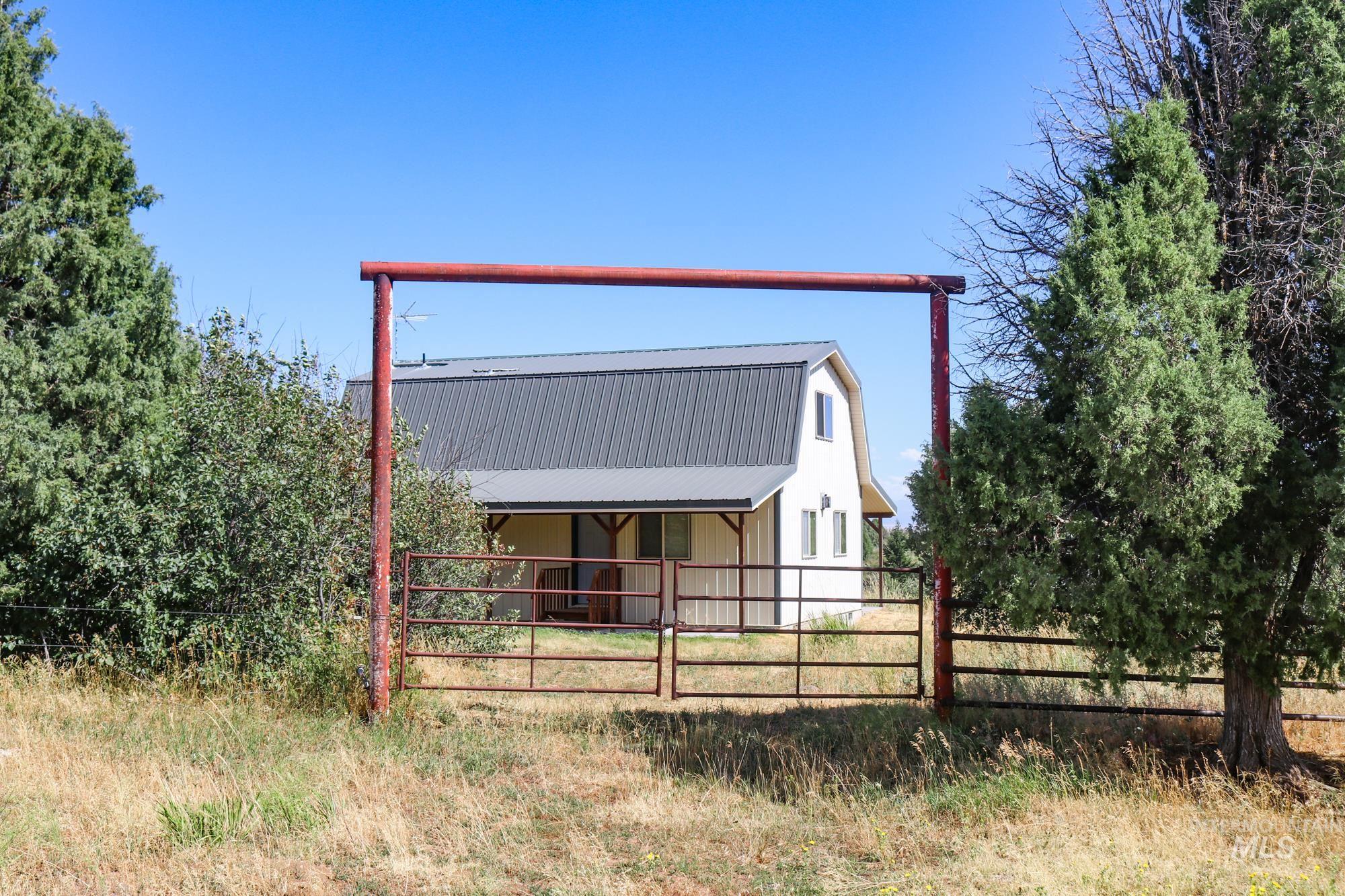 1780 Sadorus Hill Rd. Property Photo 5