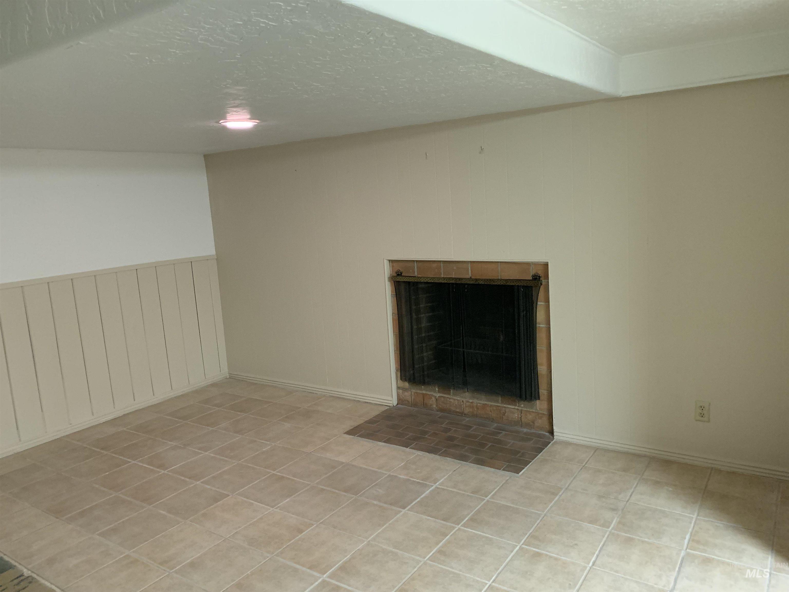 1859 Alturas Drive Property Photo 13