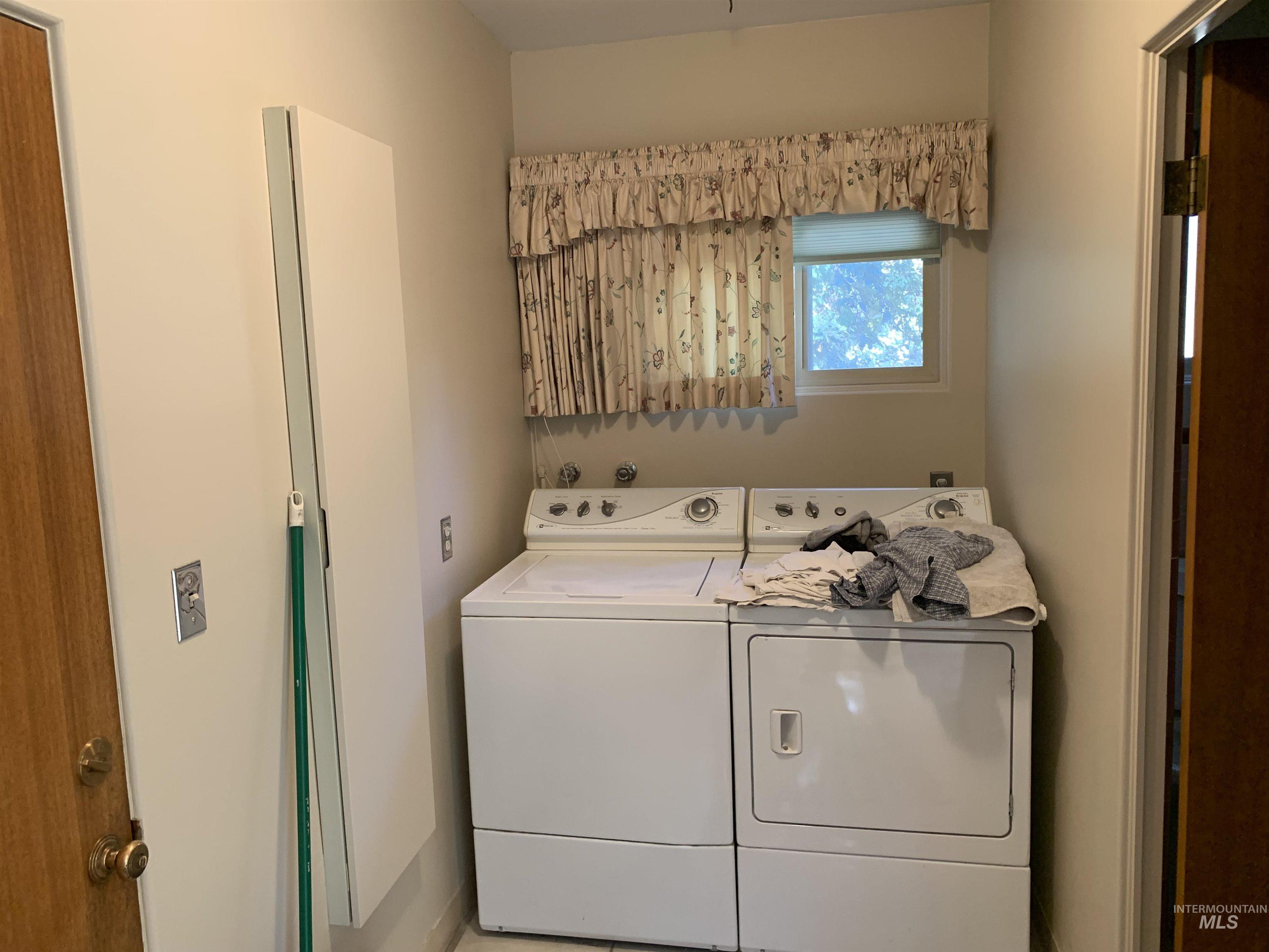 1859 Alturas Drive Property Photo 28