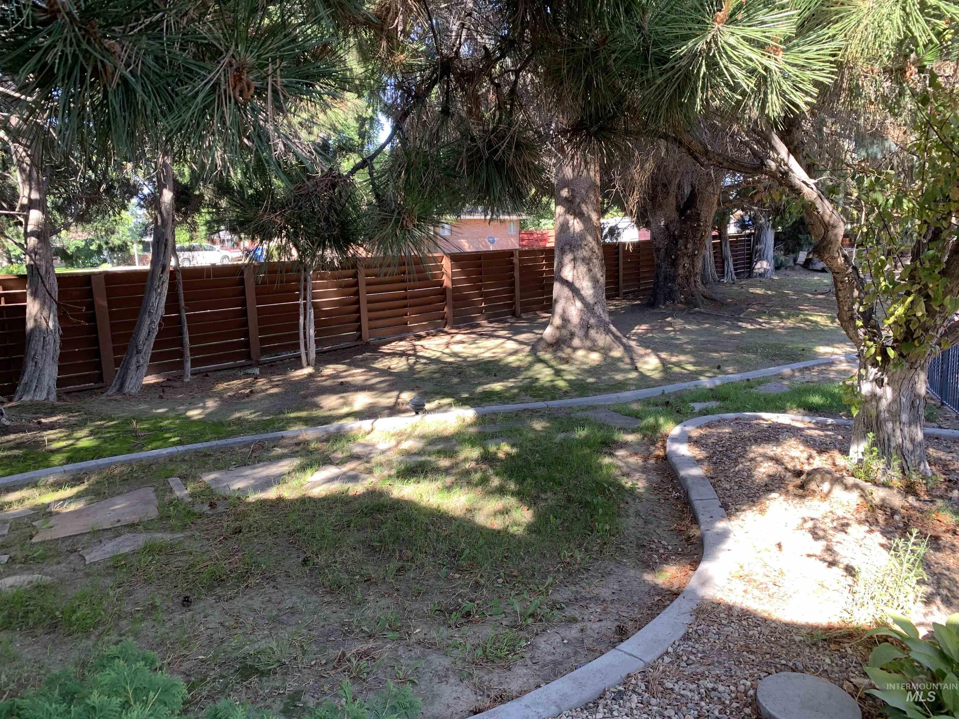 1859 Alturas Drive Property Photo 37