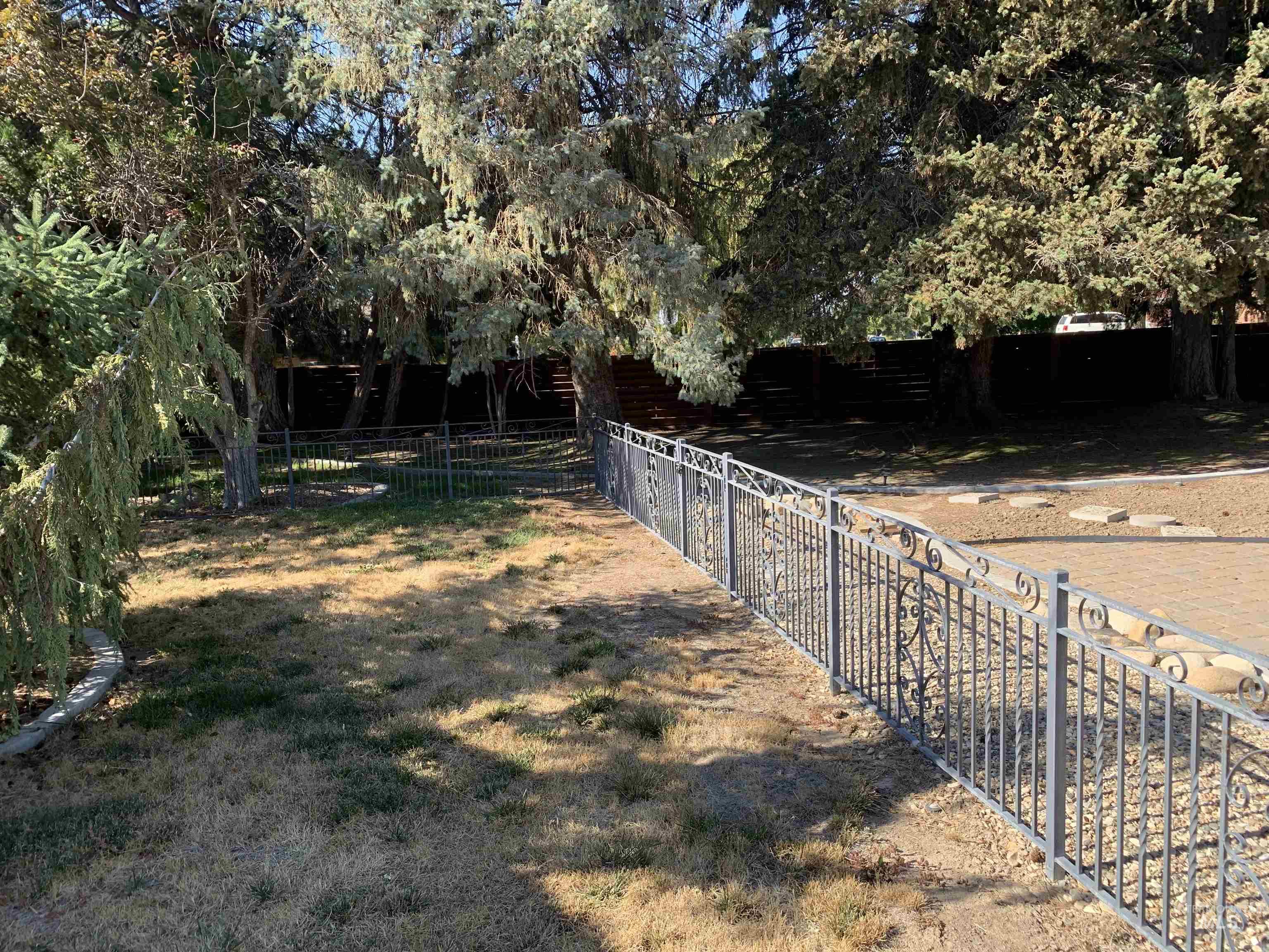 1859 Alturas Drive Property Photo 40