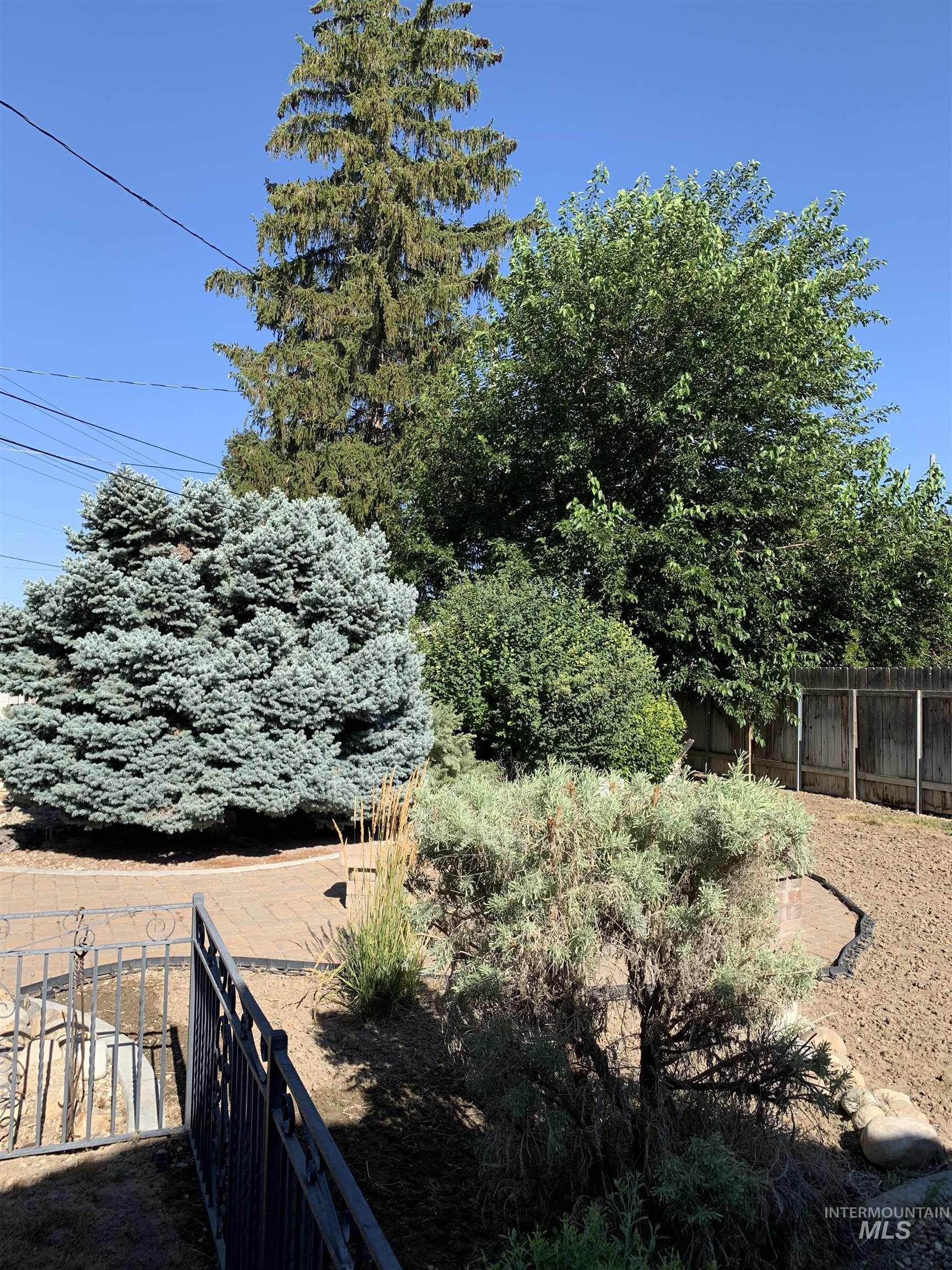 1859 Alturas Drive Property Photo 42