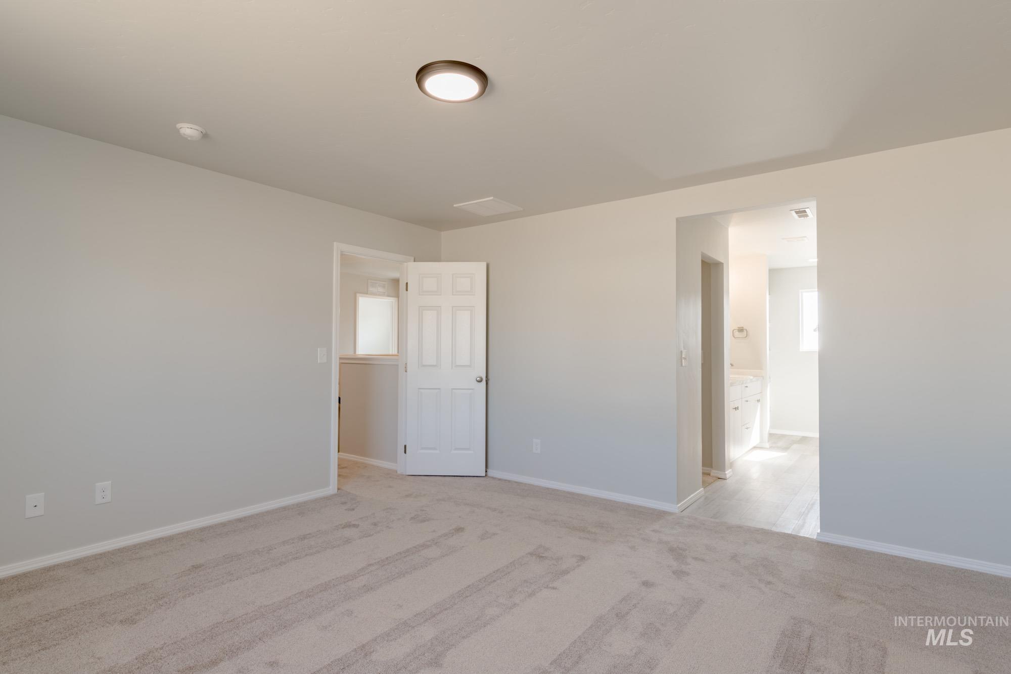 11736 W Mountain Iris St Property Photo 18