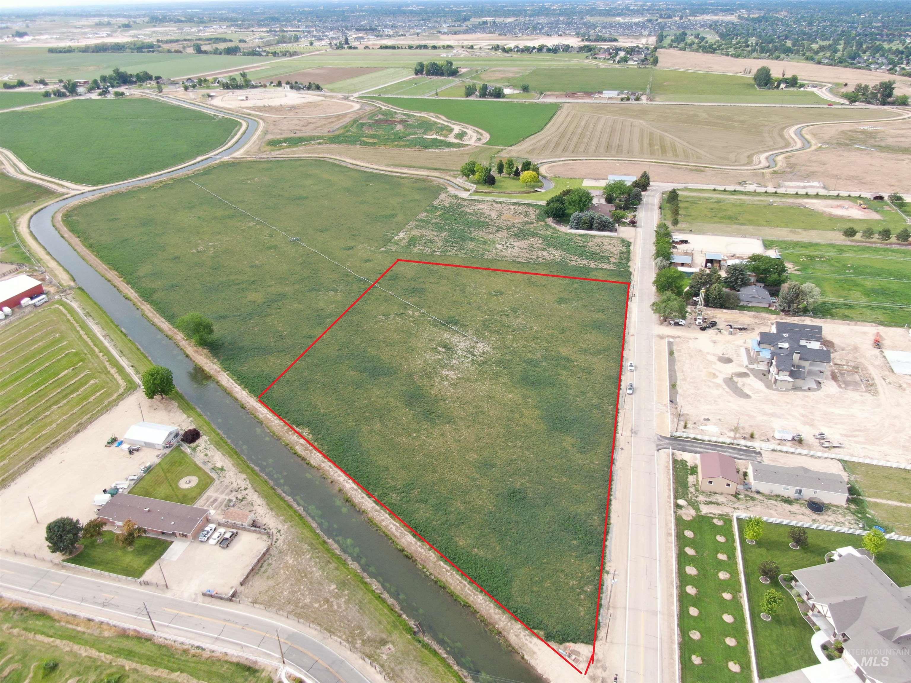 3949 E Idahome View Ln Property Photo 13