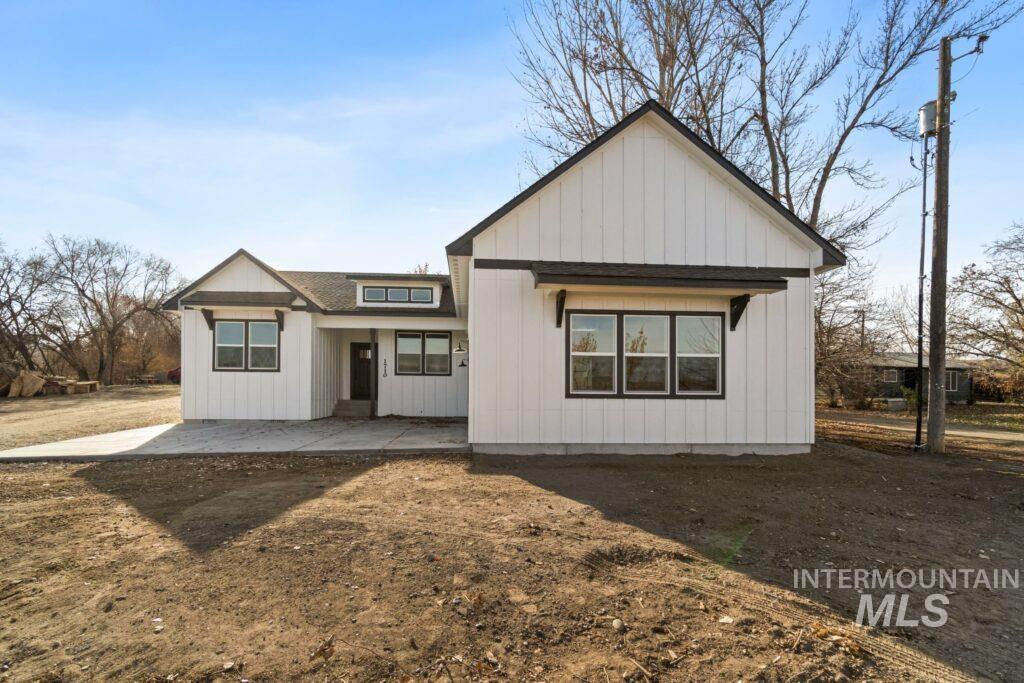 4680 Sw Moonlight Court Property Photo 1