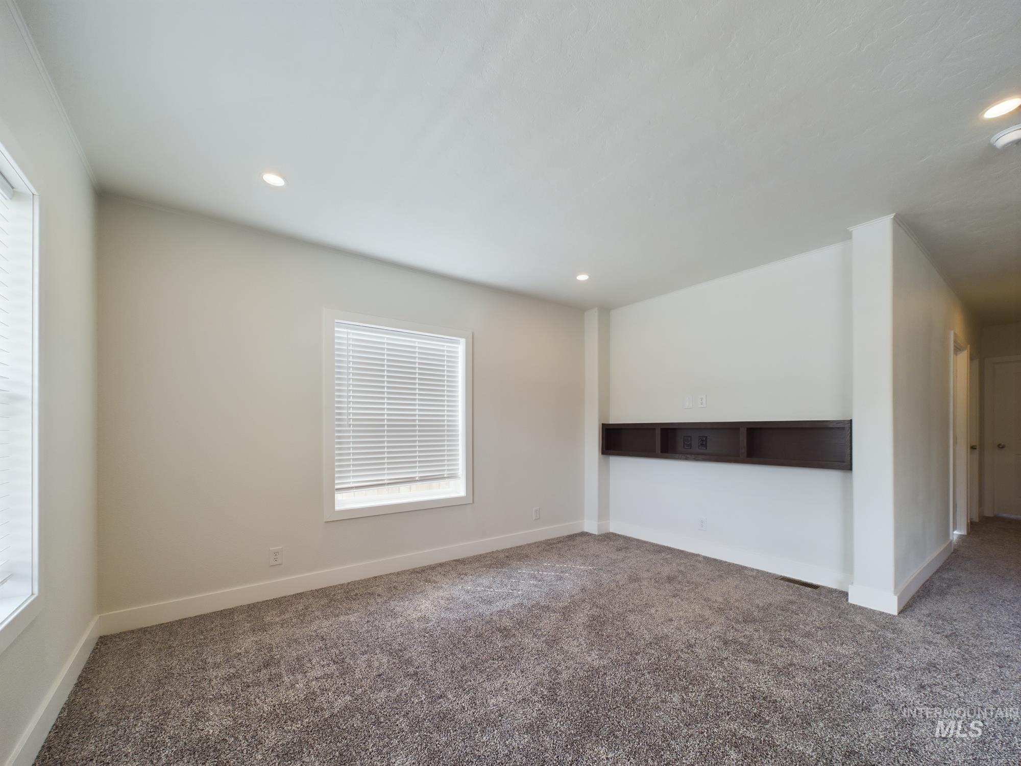 716 Liberty Lane Property Photo 18