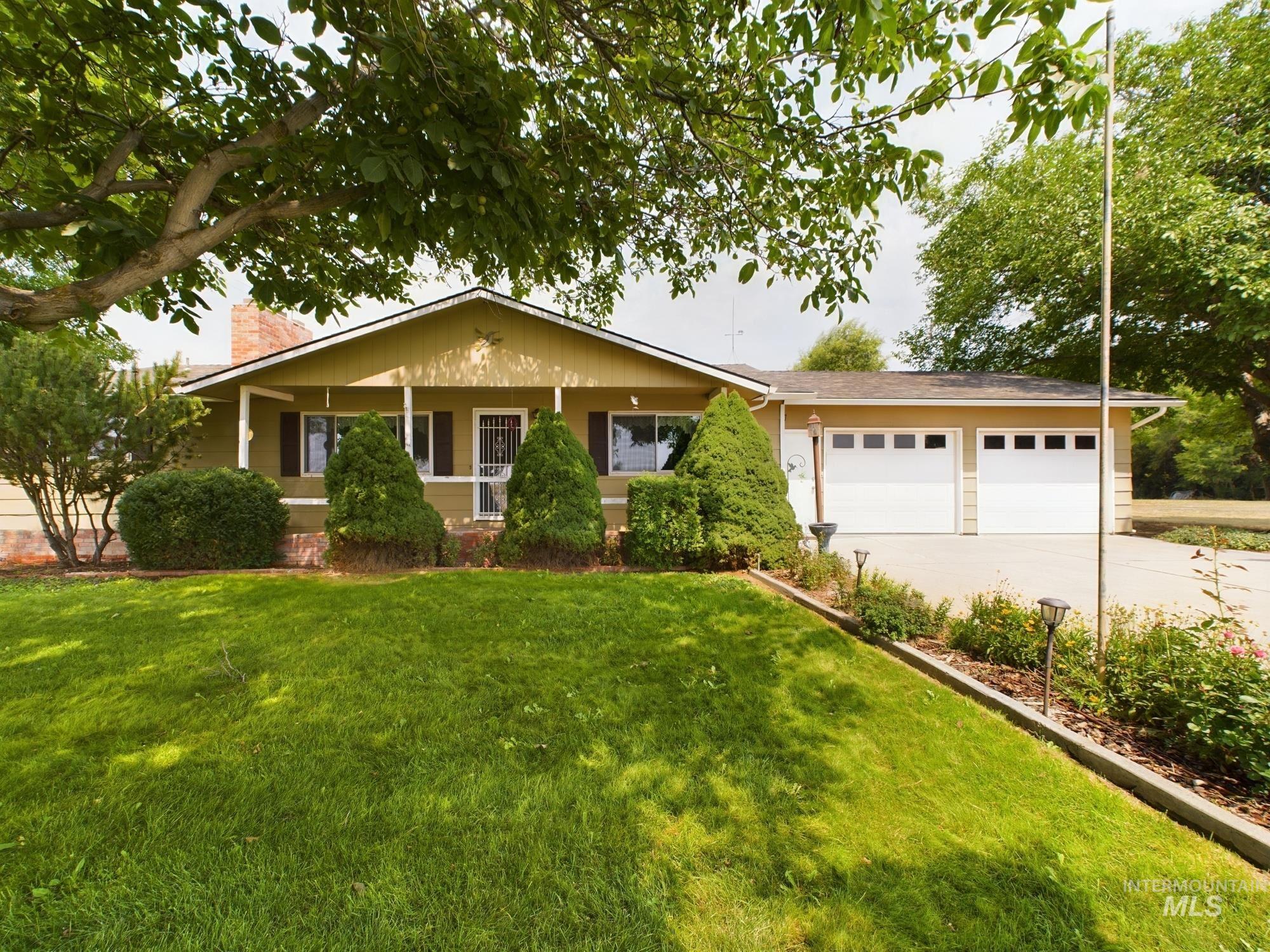 6990 Hillview Road Property Photo 1