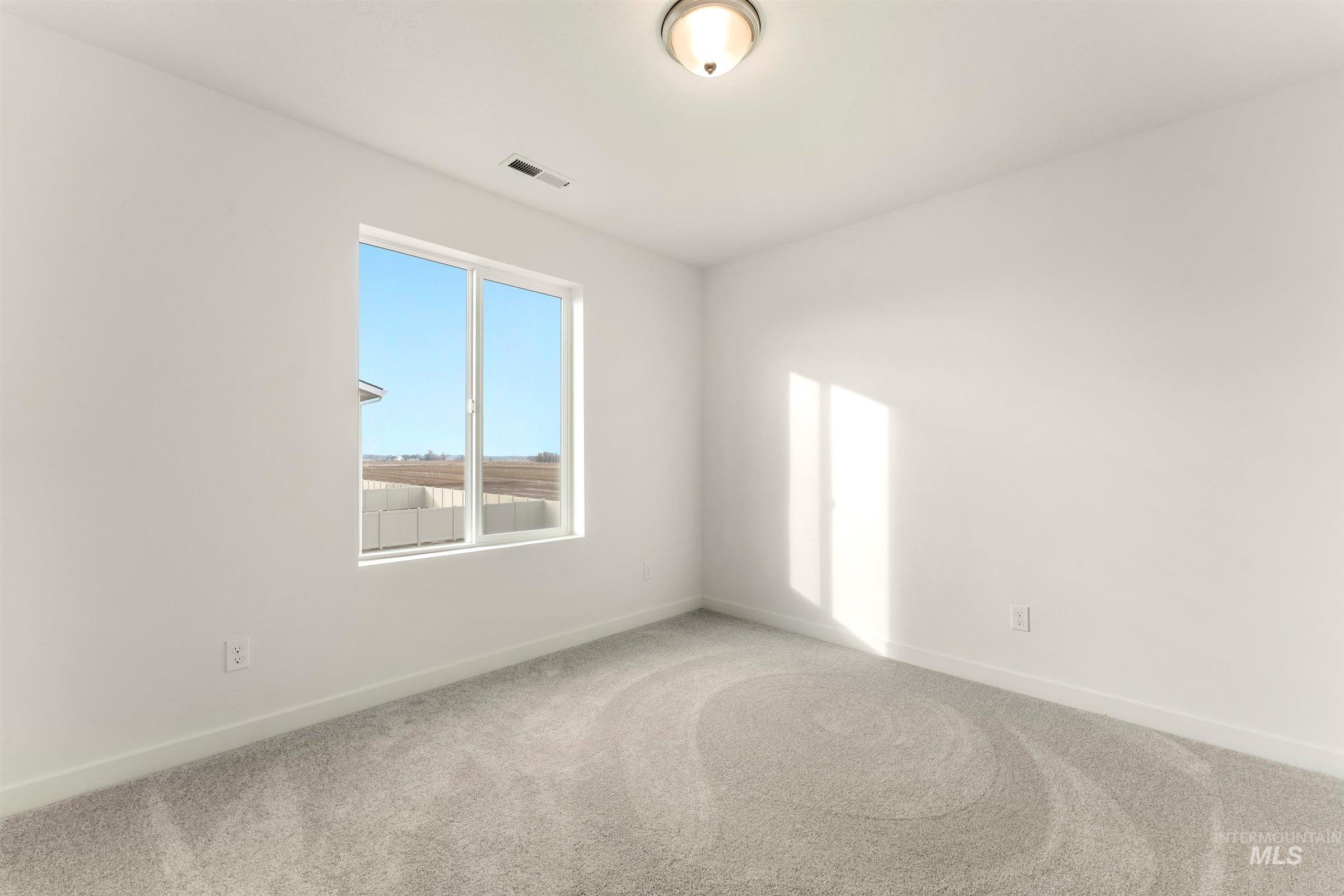 11176 Overhang St Property Photo 23