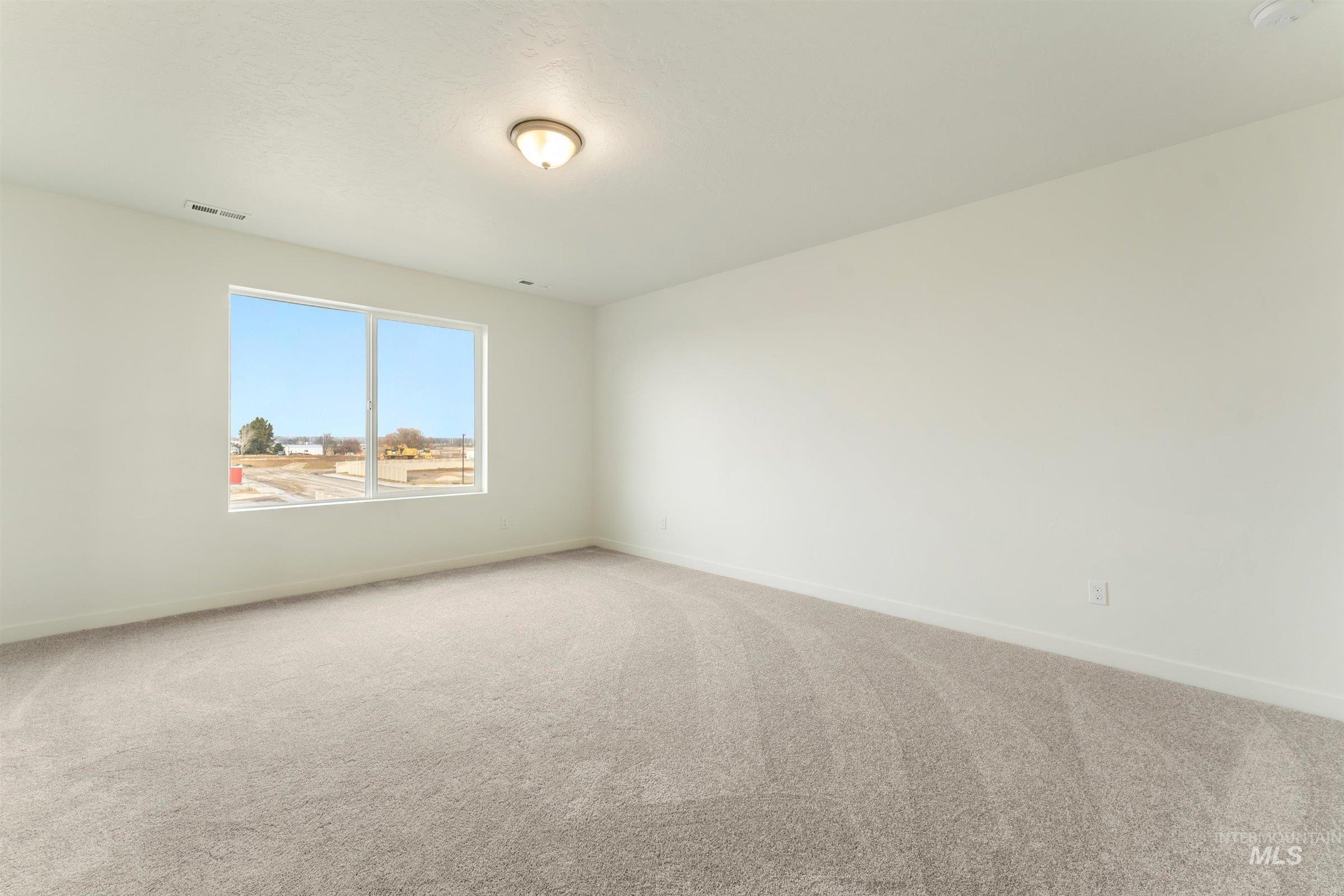 11176 Overhang St Property Photo 27