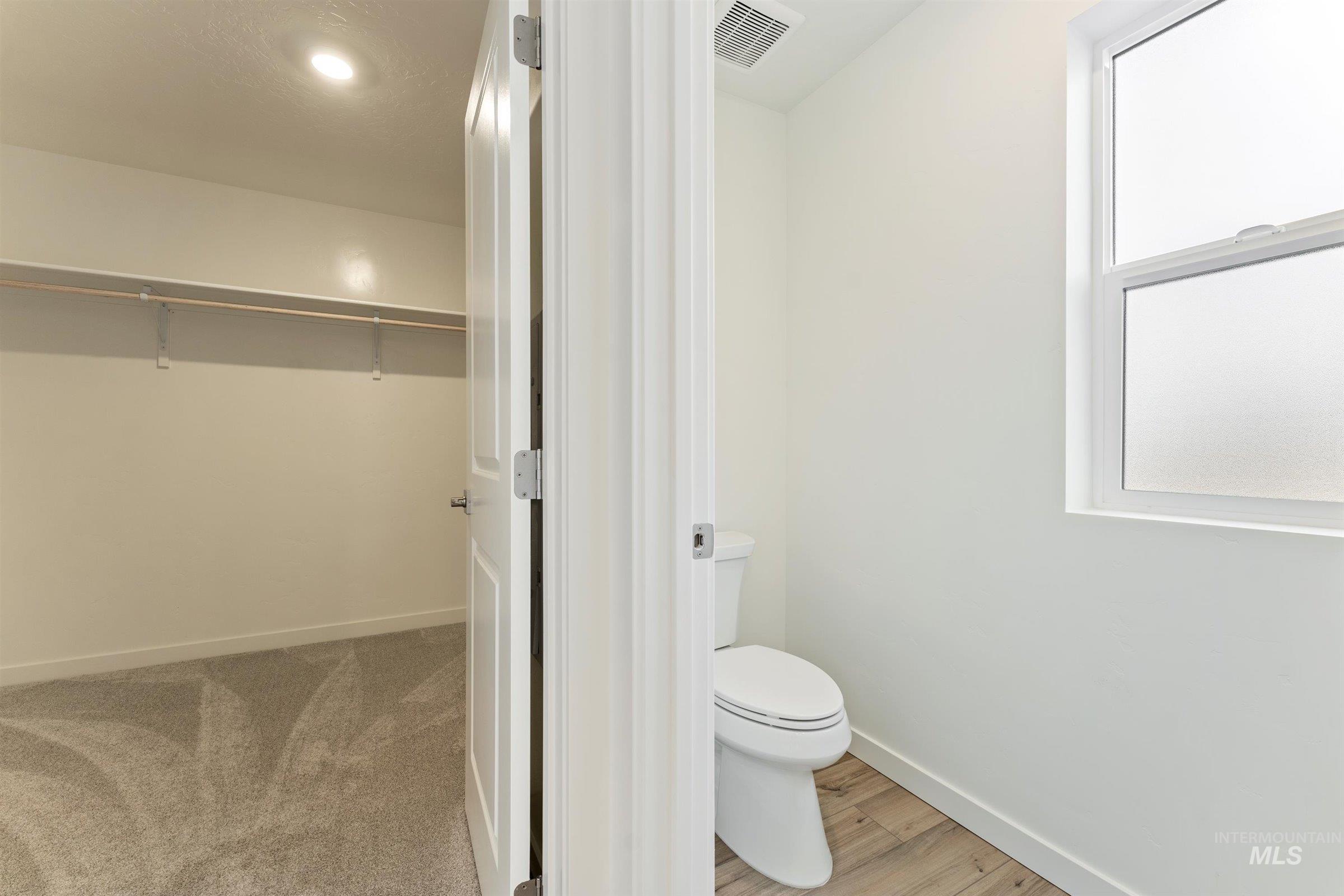 11176 Overhang St Property Photo 31