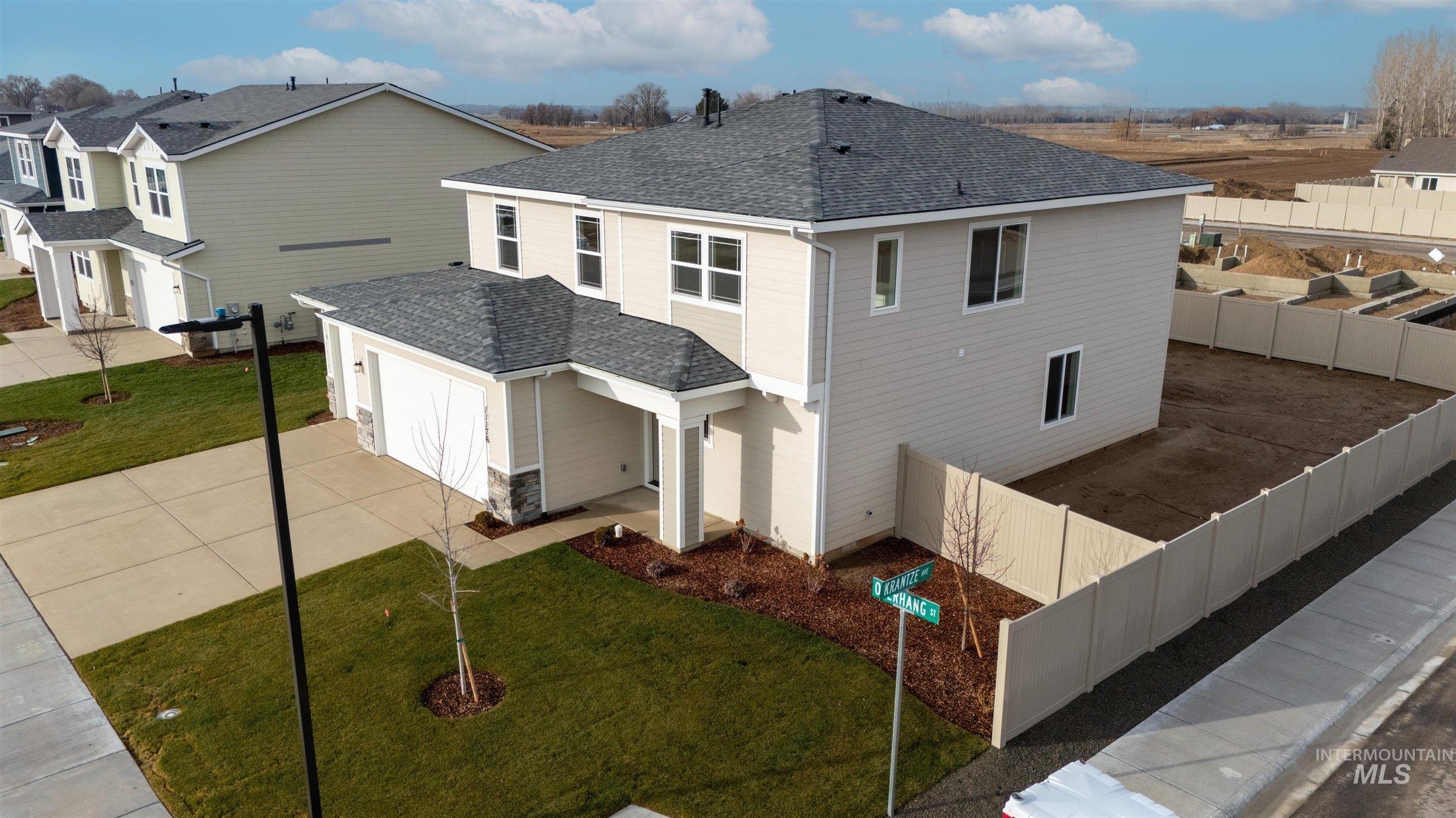 11176 Overhang St Property Photo 36