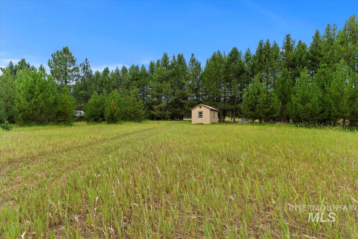 687 Cherokee Court Property Photo 19