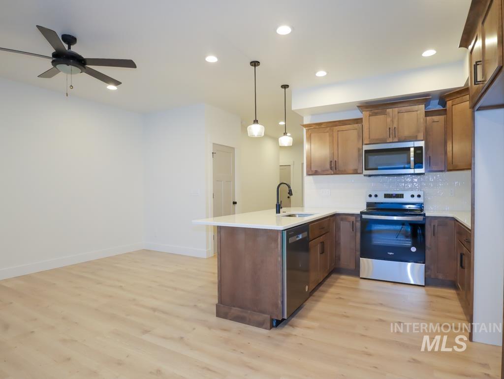 211 Ne 3rd Street Property Photo 6