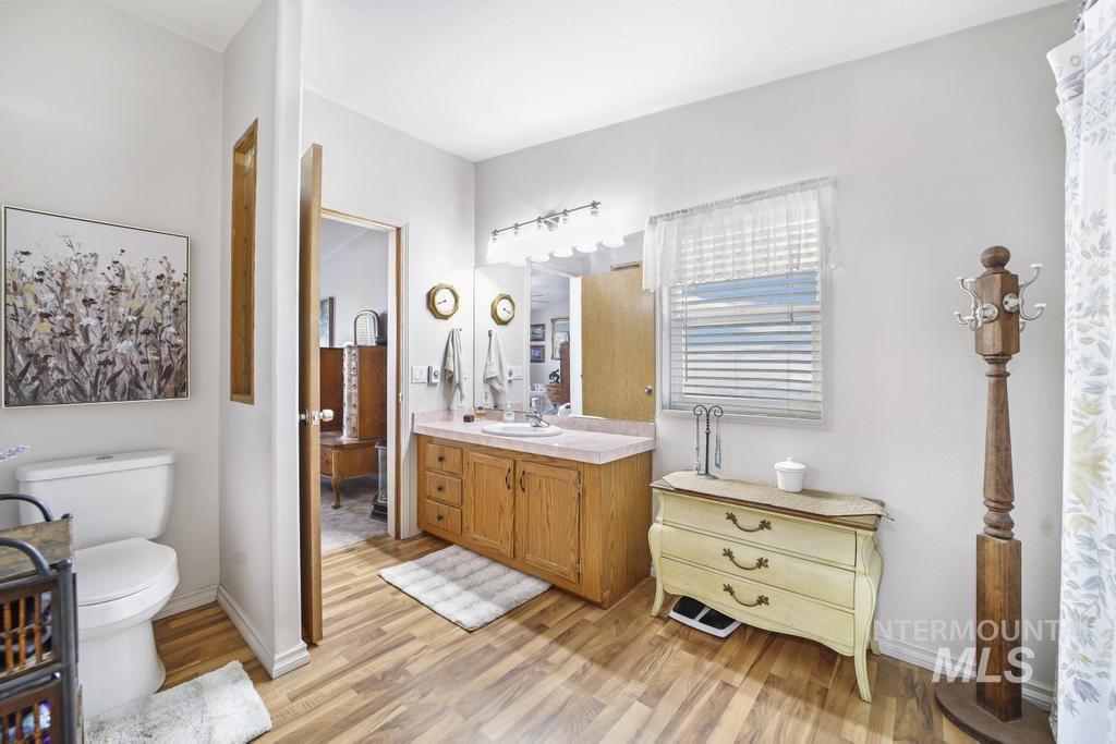 214 S 800 E Property Photo 45