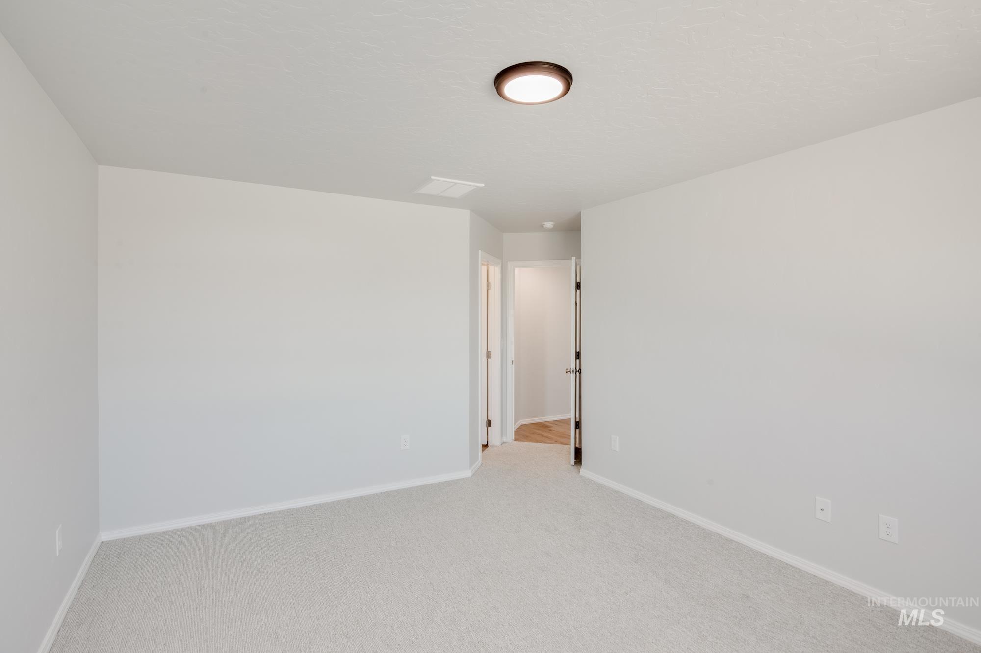 12898 Carkhill St Property Photo 17