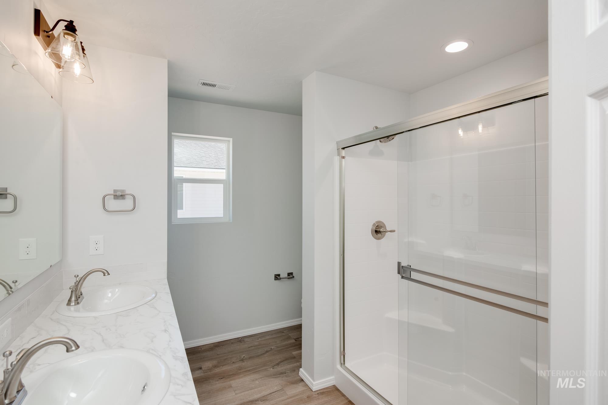 12898 Carkhill St Property Photo 18