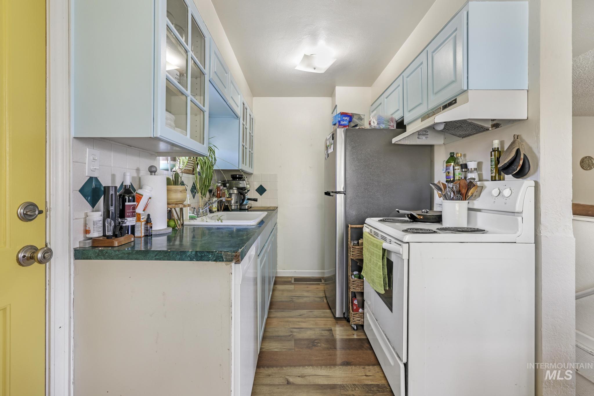 405 Jefferson Street Property Photo 10