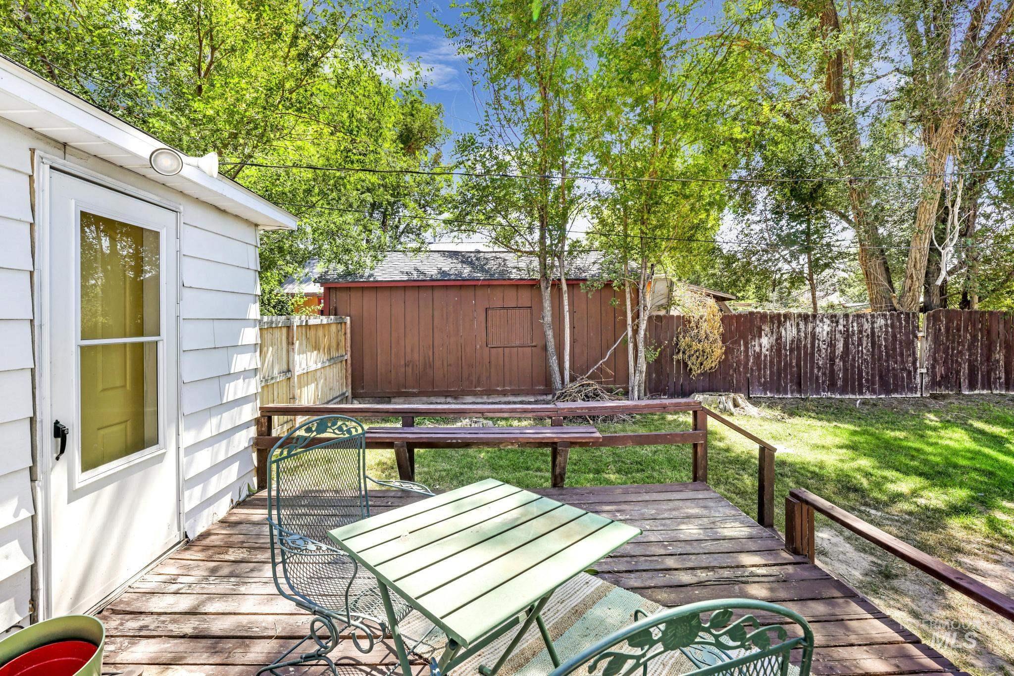 405 Jefferson Street Property Photo 25