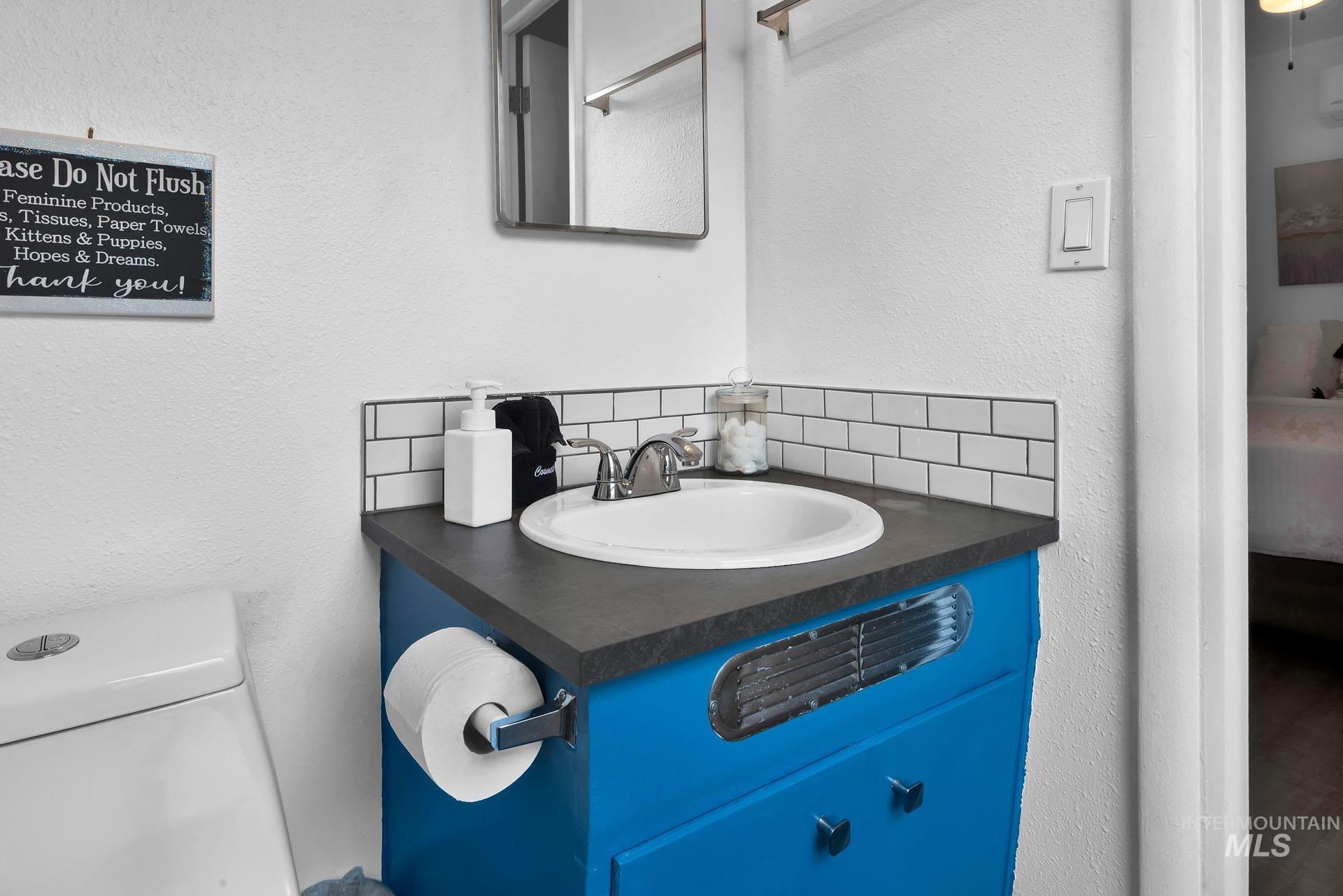 2104 N 18th Street Property Photo 17