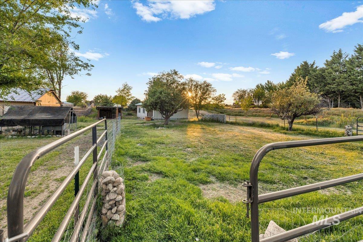 5401 S Latigo Property Photo 34