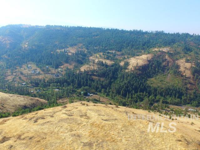 000 Clear Creek Road Property Photo 2