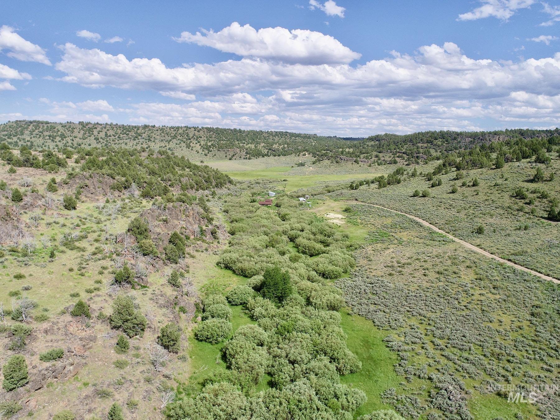 Mud Flat Road Property Photo 2