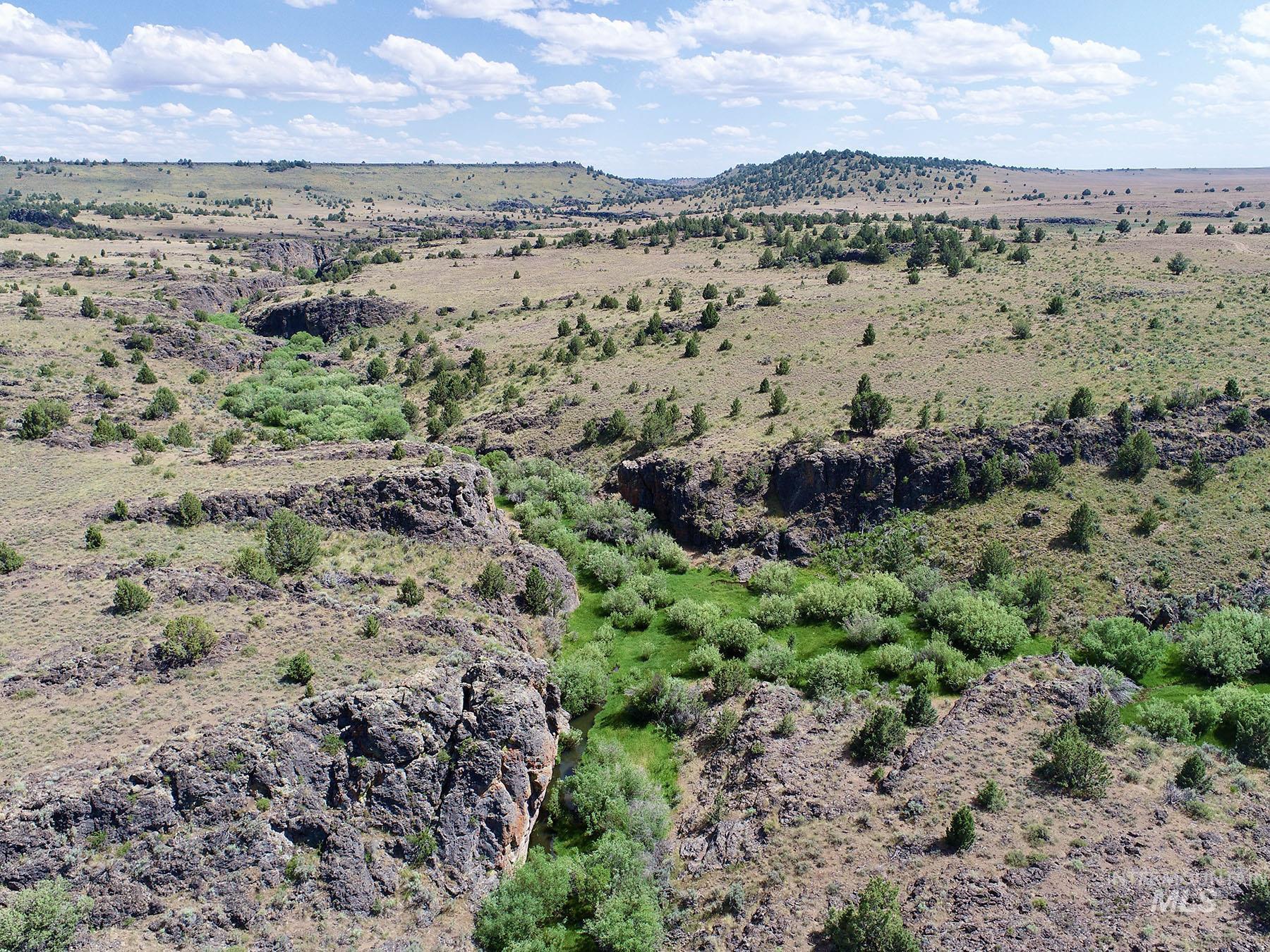 Mud Flat Road Property Photo 3