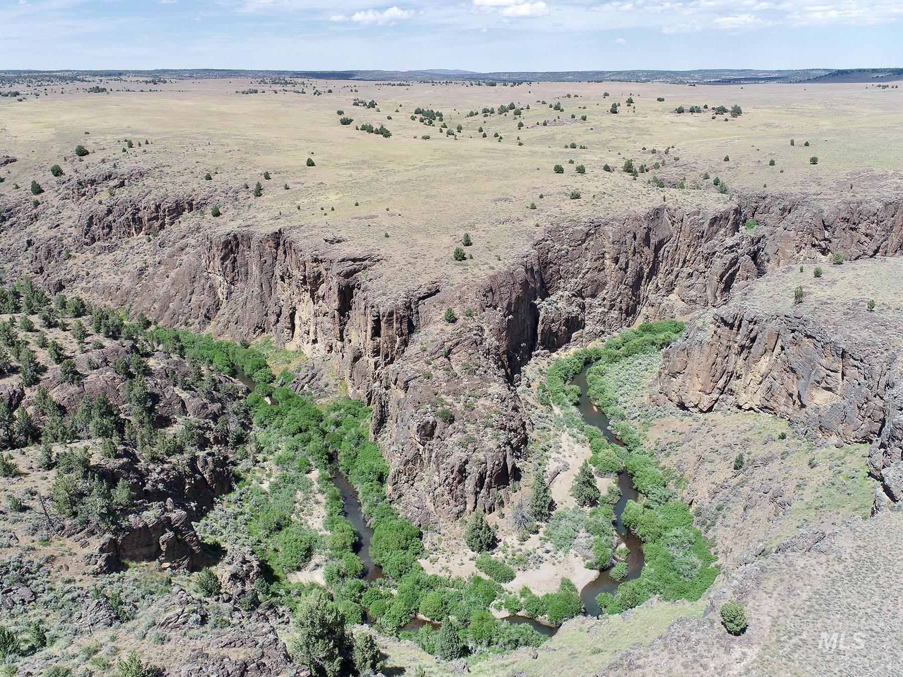 Mud Flat Road Property Photo 16