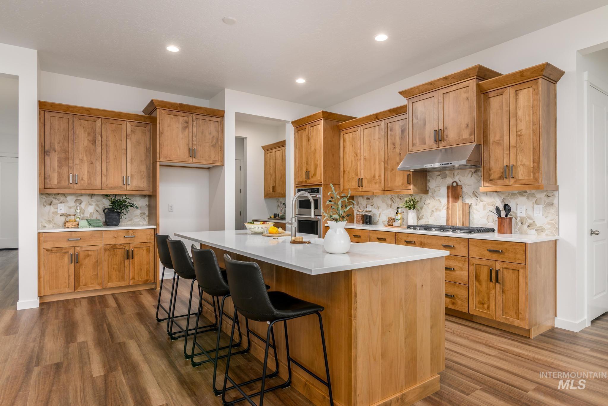 3749 N San Carlos Way Property Photo 10