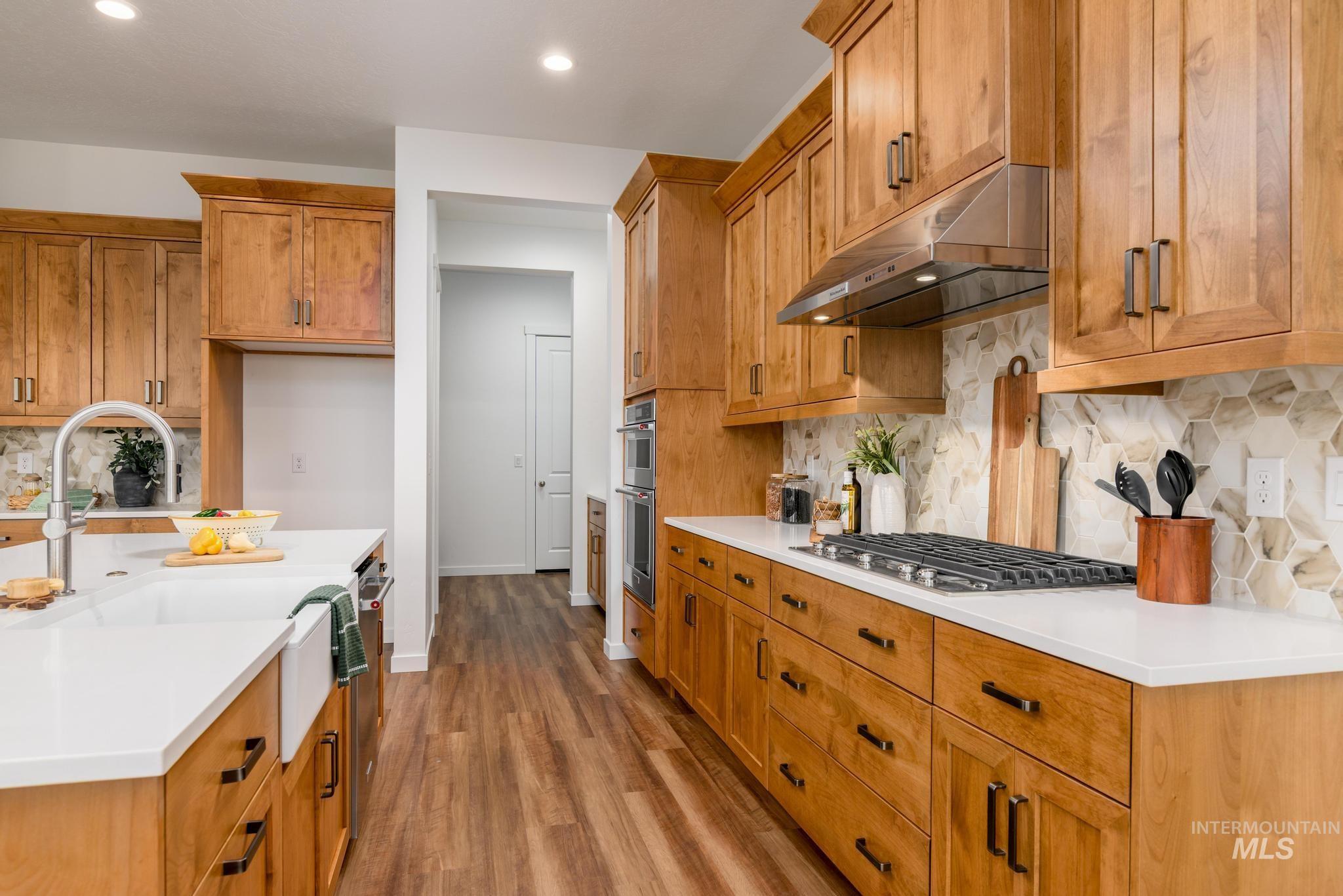 3749 N San Carlos Way Property Photo 11