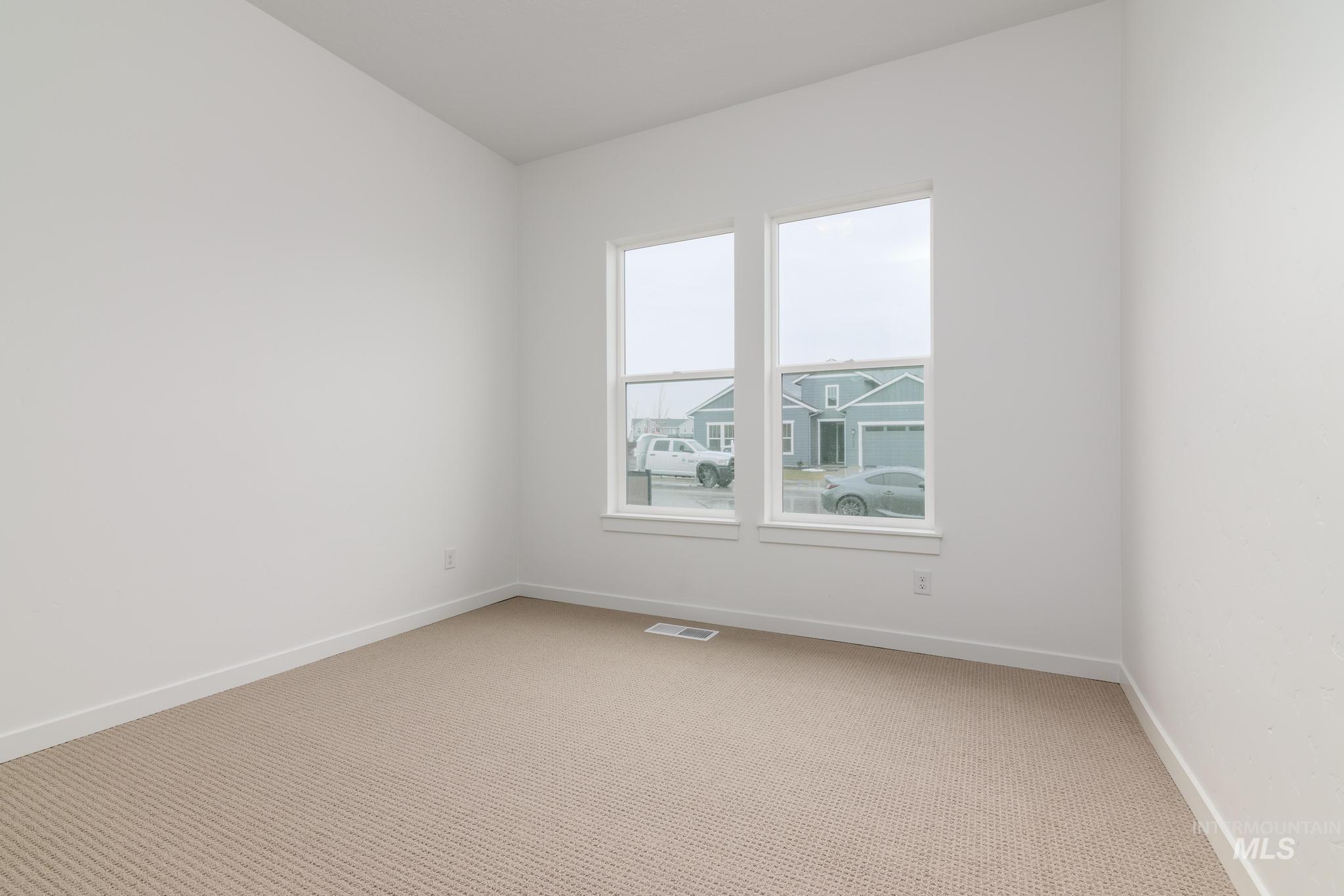 3749 N San Carlos Way Property Photo 25