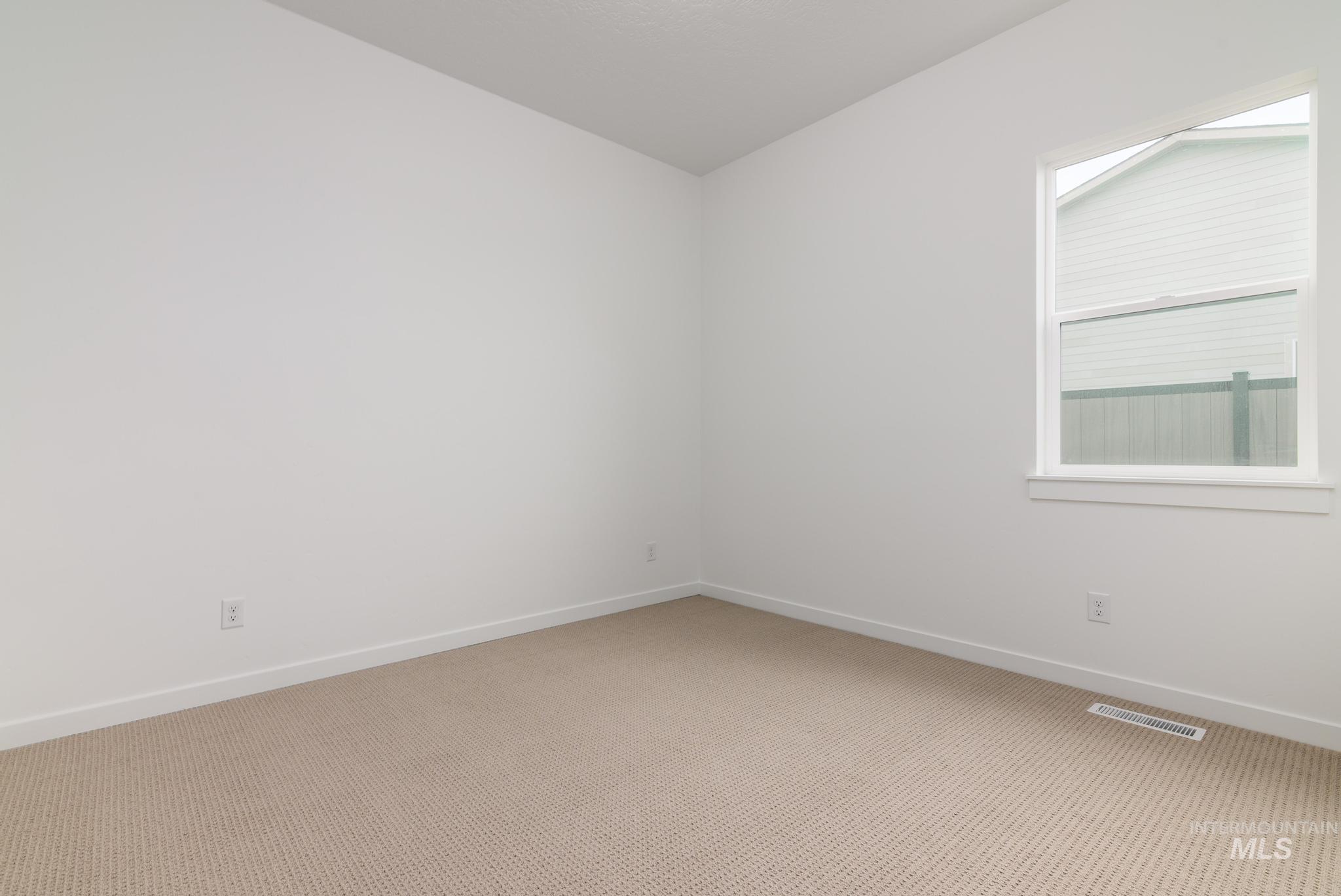 3749 N San Carlos Way Property Photo 26