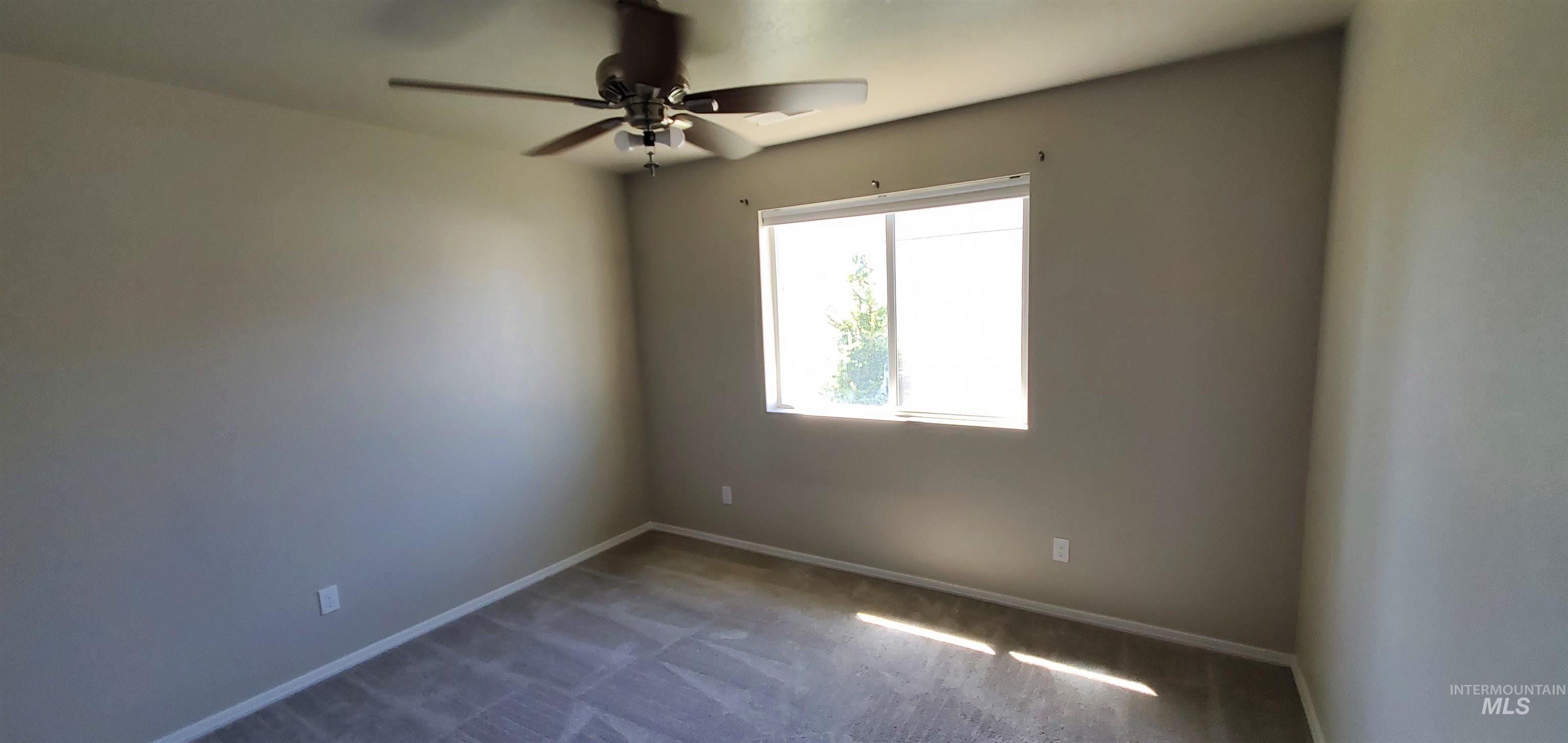 1441 W Sahara Dr Property Photo 15