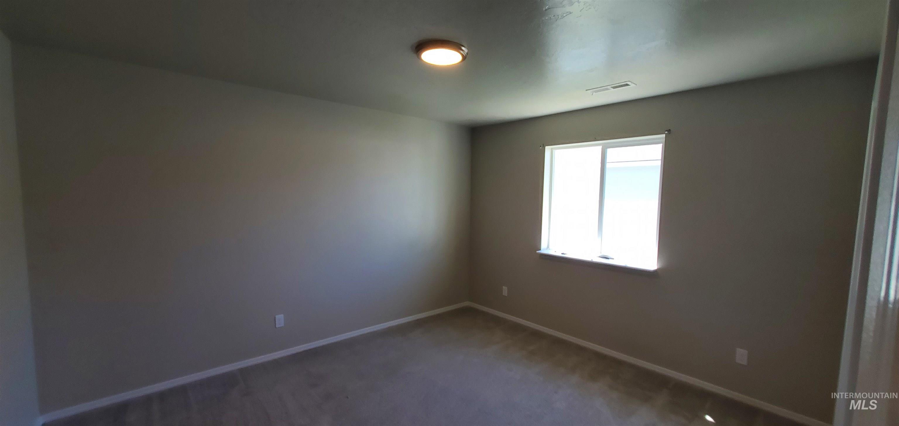 1441 W Sahara Dr Property Photo 16